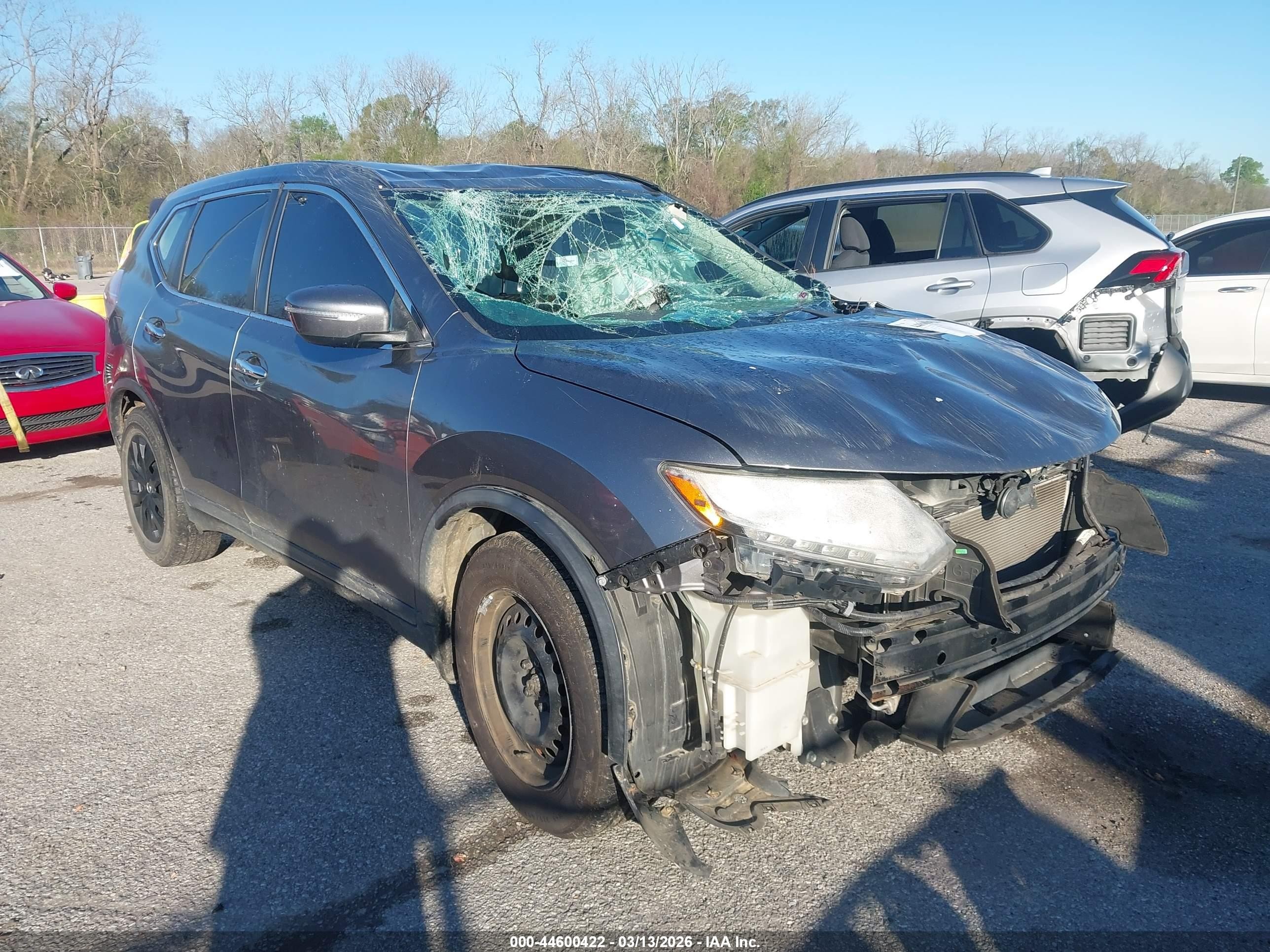 2015 Nissan Rogue S Gray vin: KNMAT2MT7FP508770