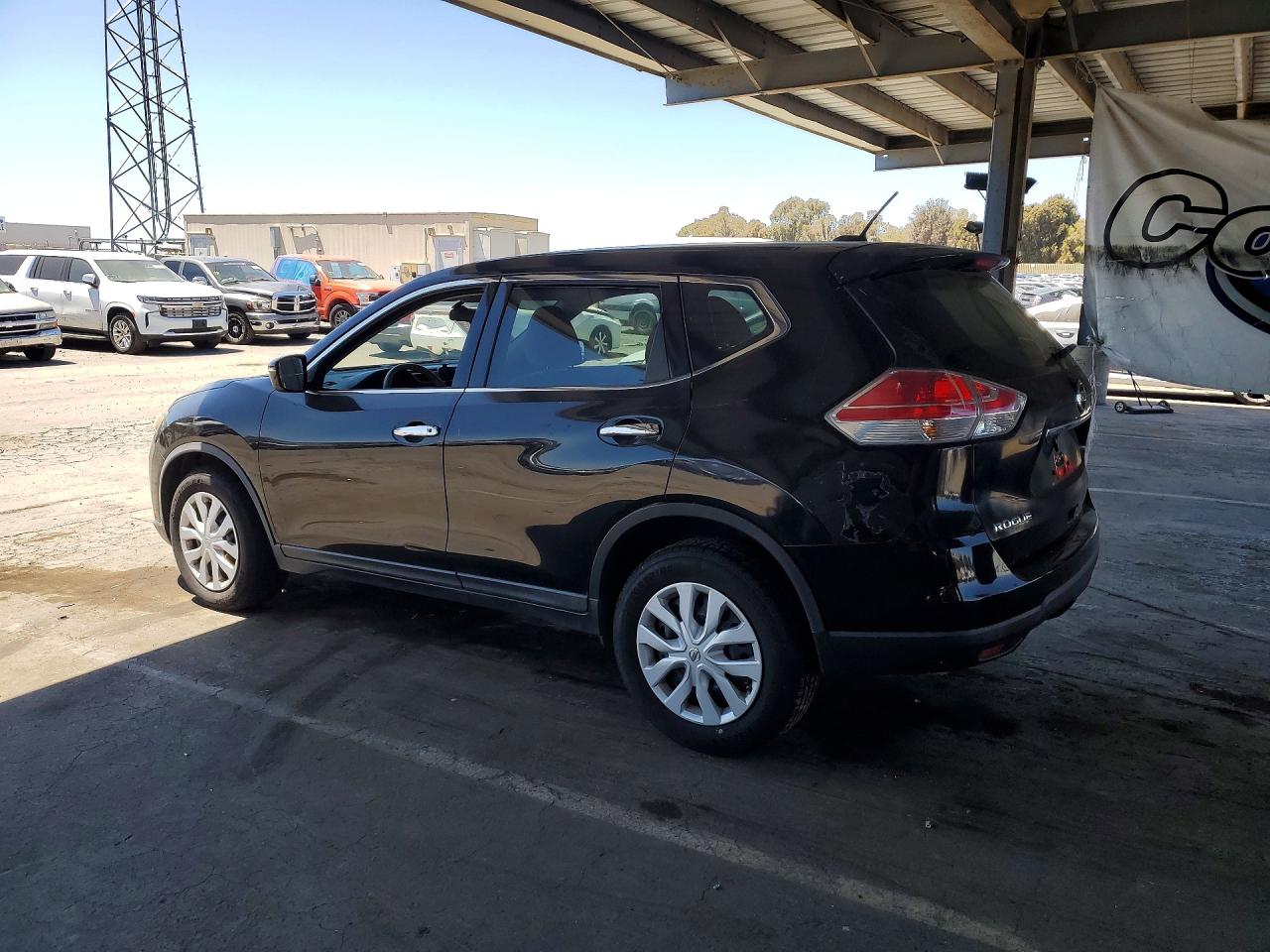 2015 Nissan Rogue S Black vin: KNMAT2MT7FP528890