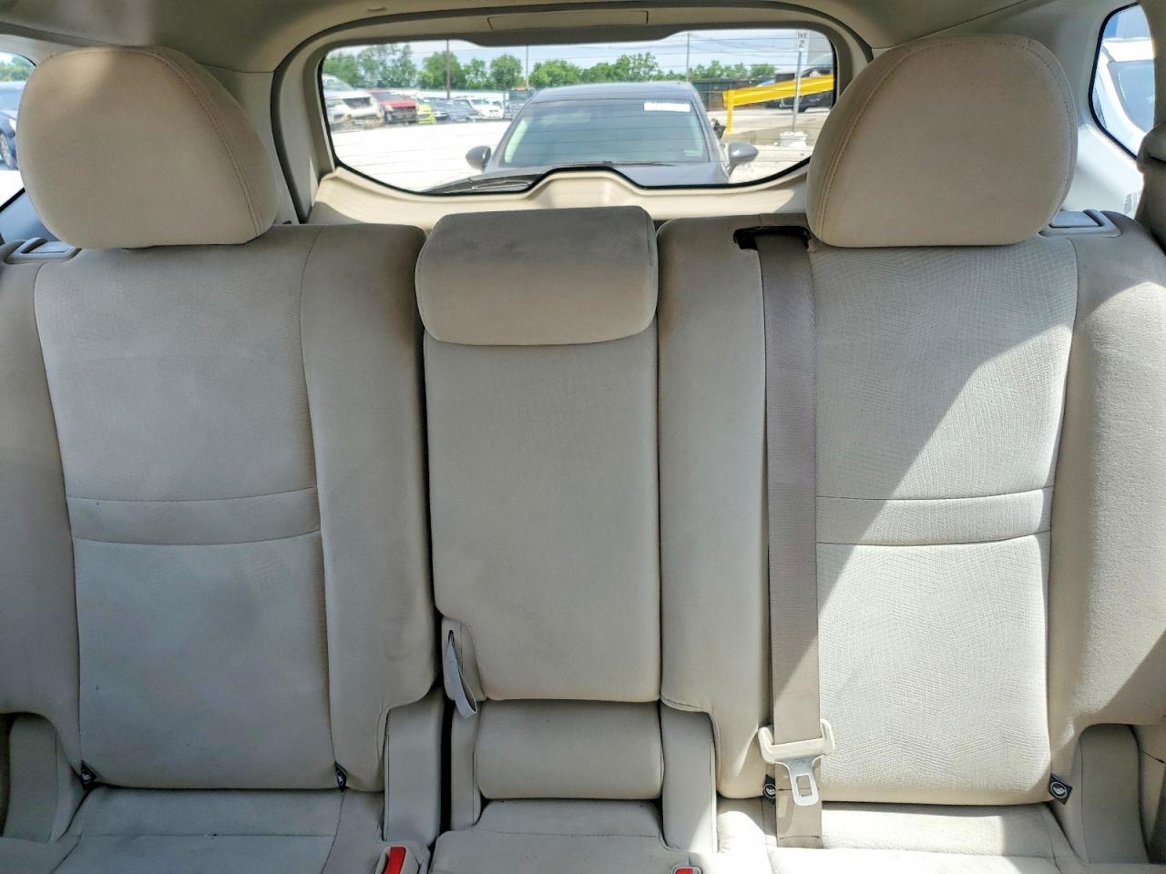 2015 Nissan Rogue S Gray vin: KNMAT2MT7FP544118