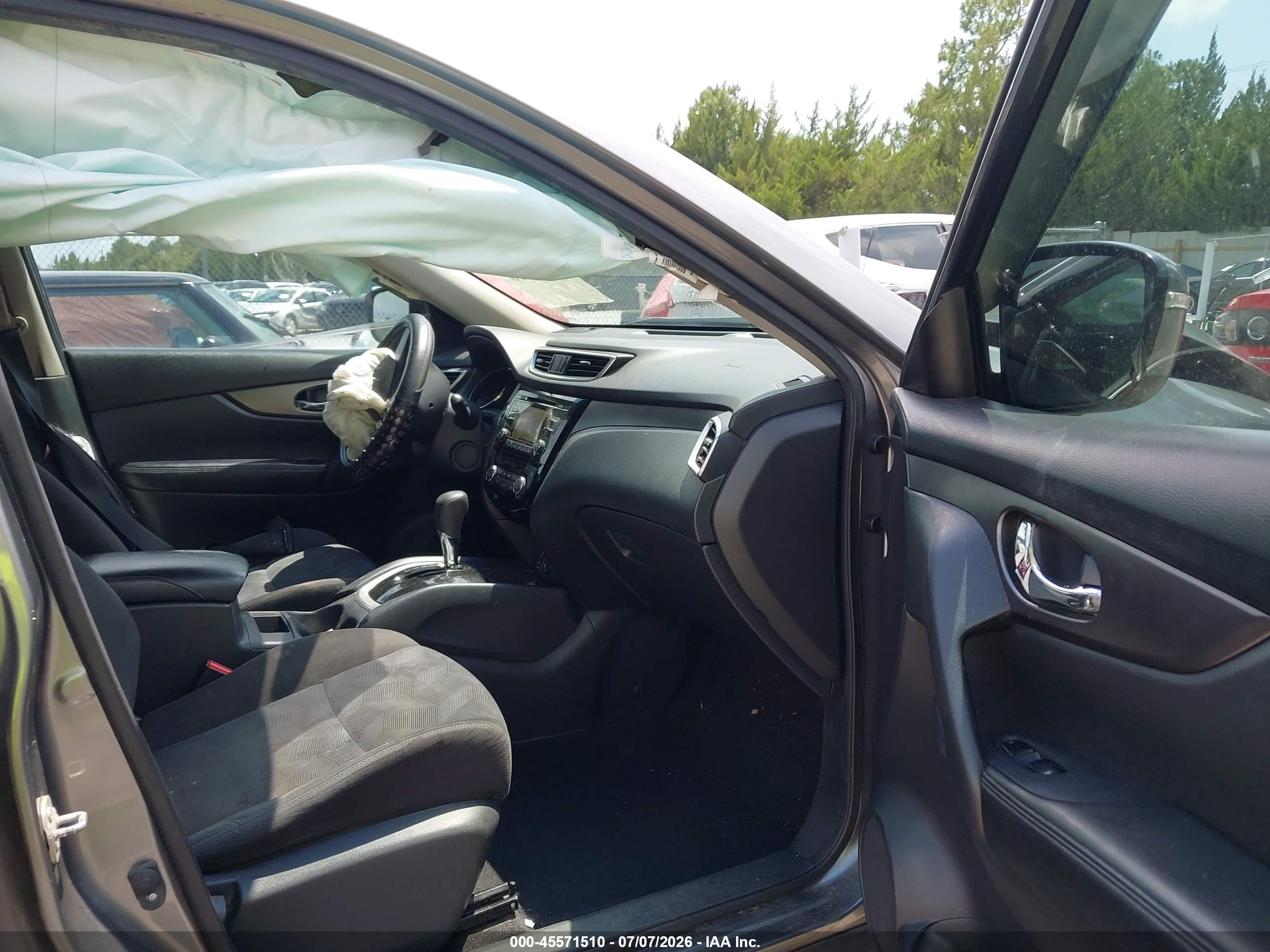 2015 Nissan Rogue Sv Серый vin: KNMAT2MT7FP574607