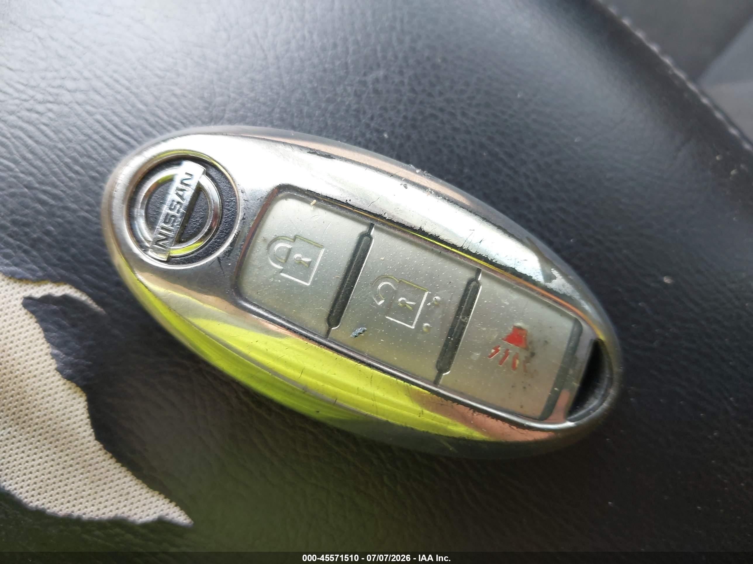 2015 Nissan Rogue Sv Серый vin: KNMAT2MT7FP574607