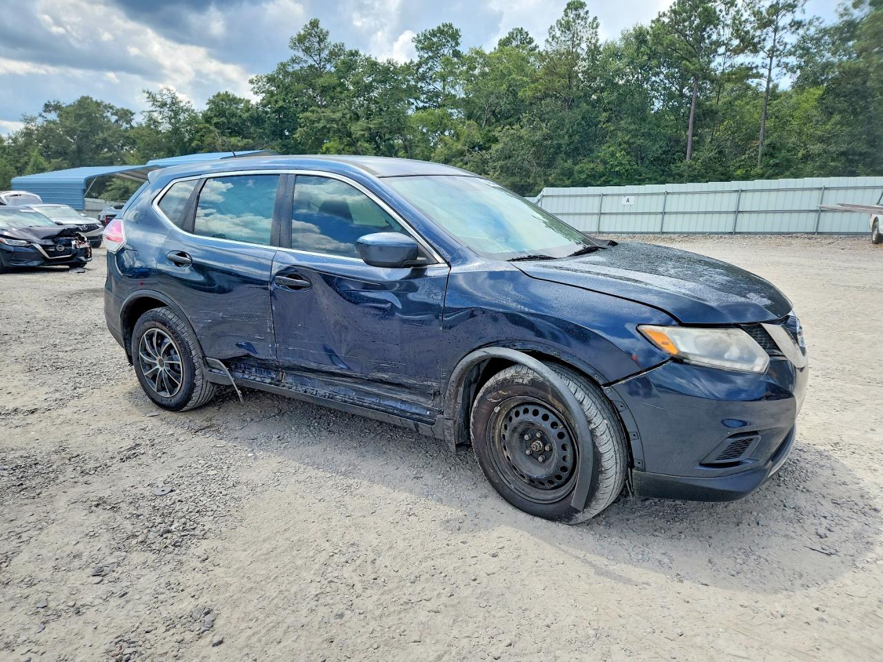 2016 Nissan Rogue S Blue vin: KNMAT2MT7GP622947