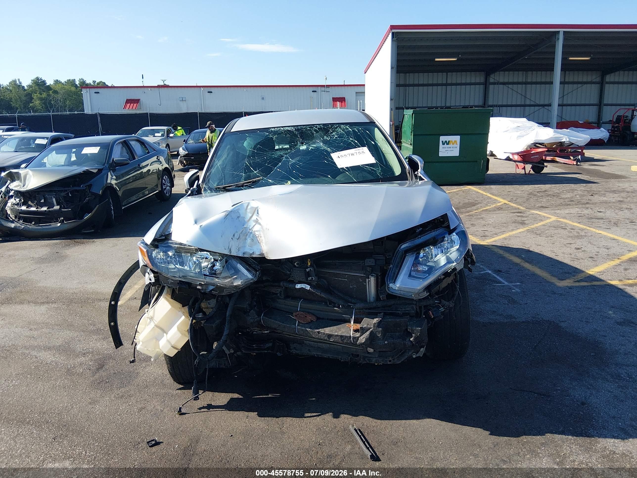2017 Nissan Rogue S Silver vin: KNMAT2MT7HP572150