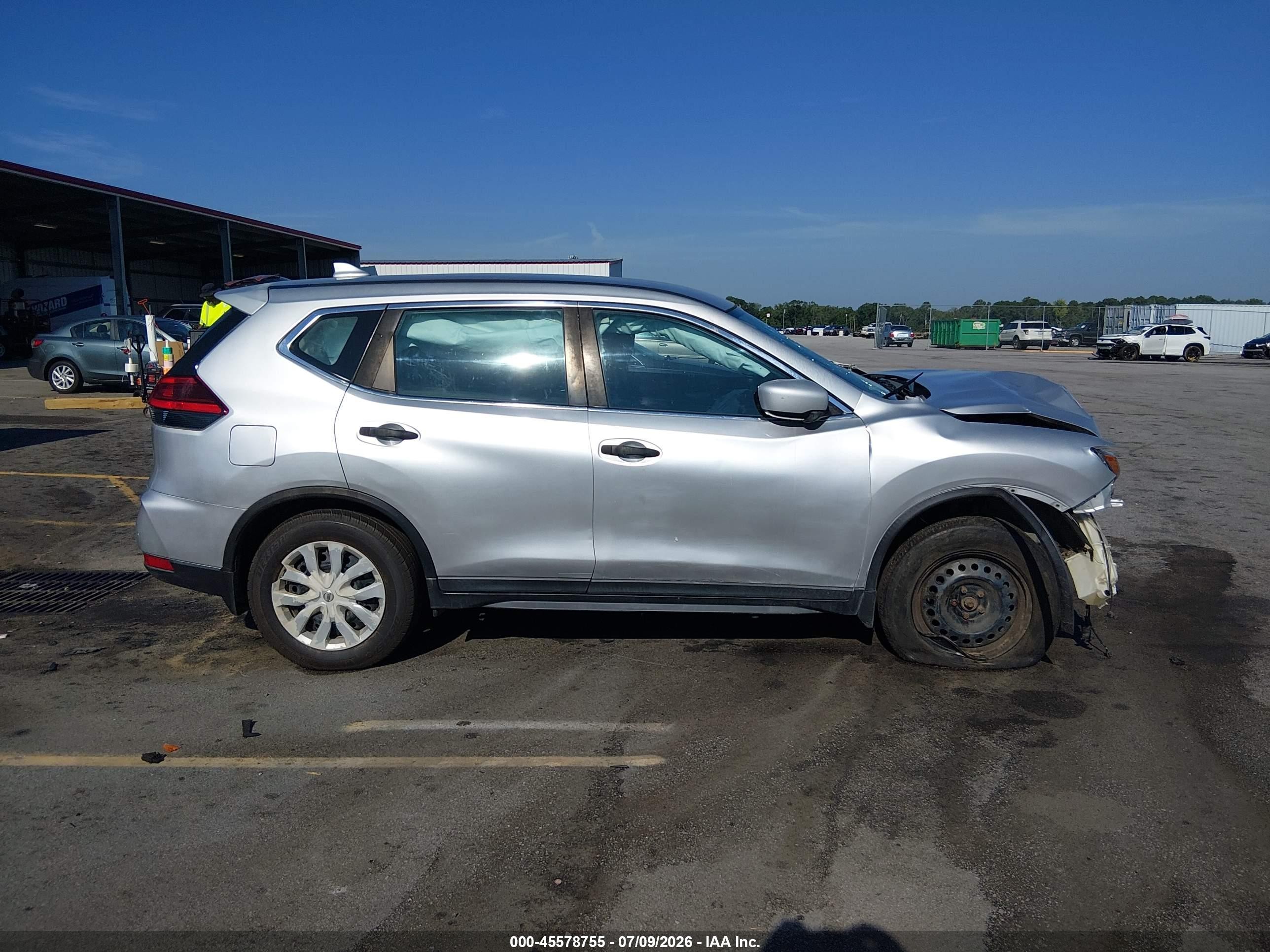 2017 Nissan Rogue S Silver vin: KNMAT2MT7HP572150