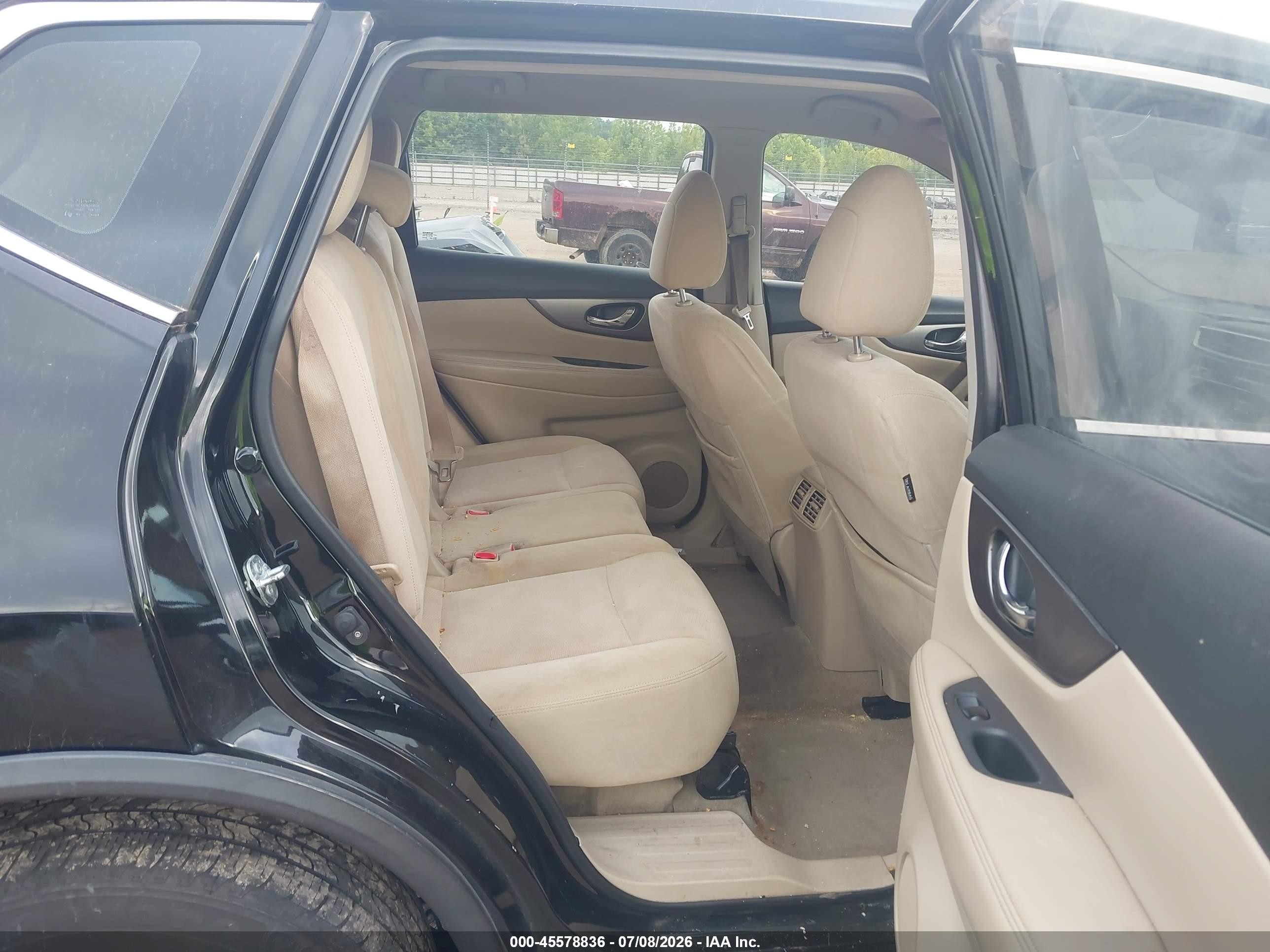 2015 Nissan Rogue S Black vin: KNMAT2MT8FP500208