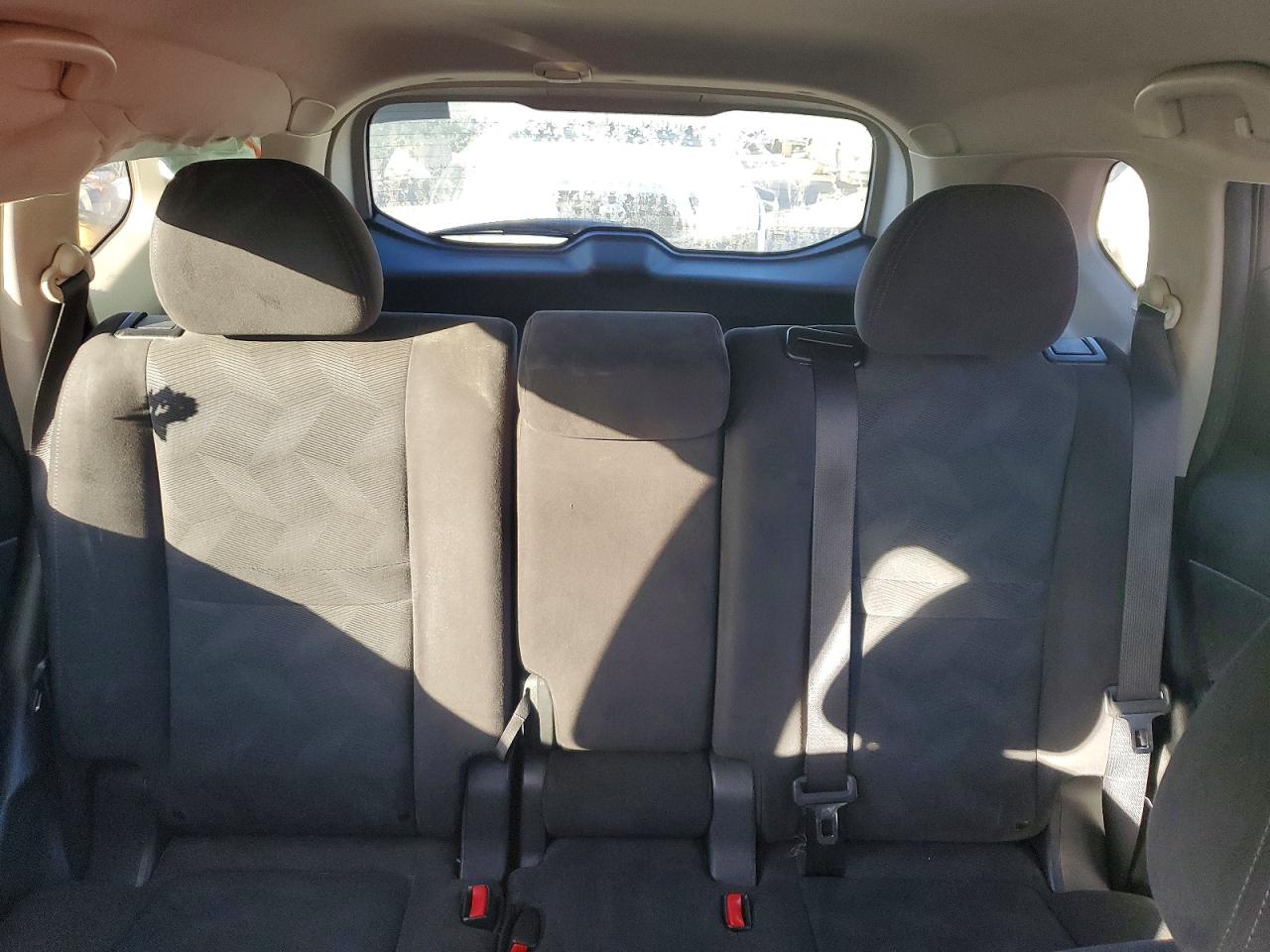 2015 Nissan Rogue Sv Gray vin: KNMAT2MT8FP502928
