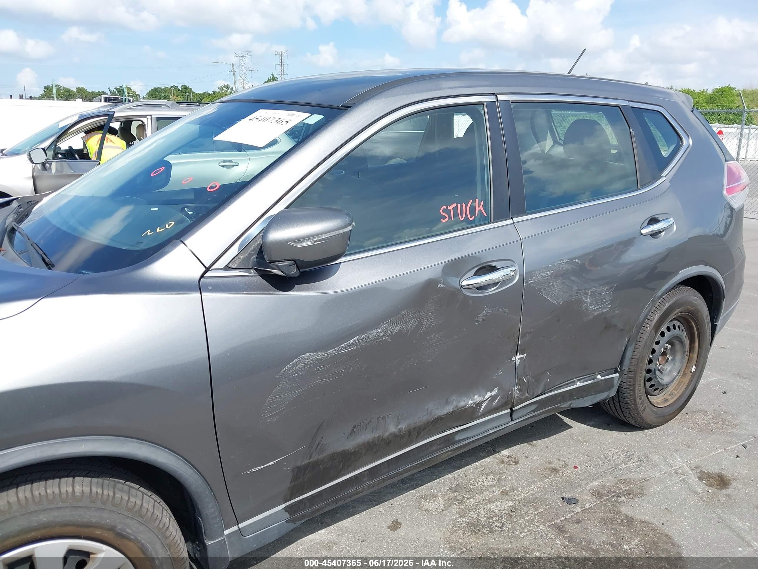 2015 Nissan Rogue S Gray vin: KNMAT2MT8FP505778