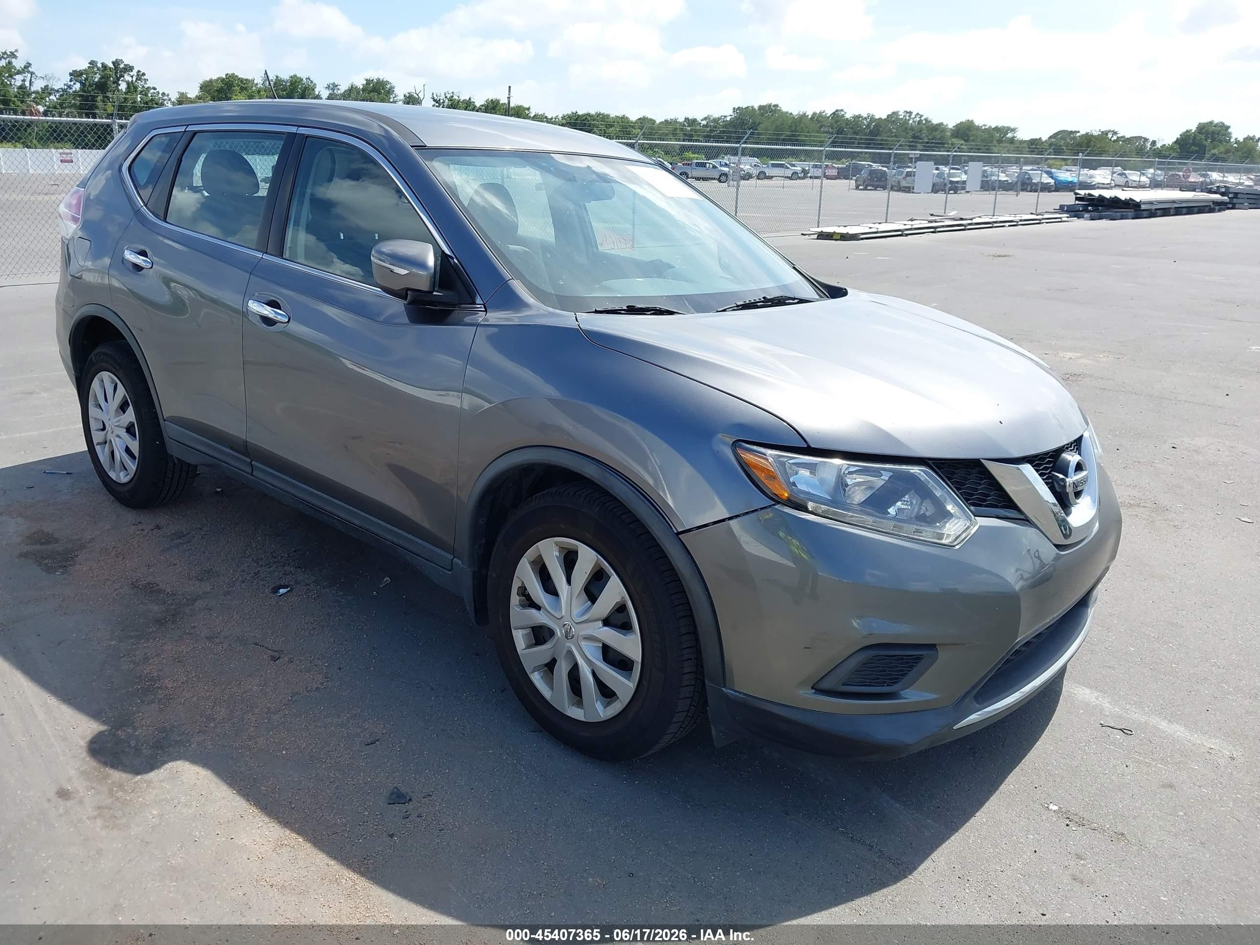2015 Nissan Rogue S Серый vin: KNMAT2MT8FP505778