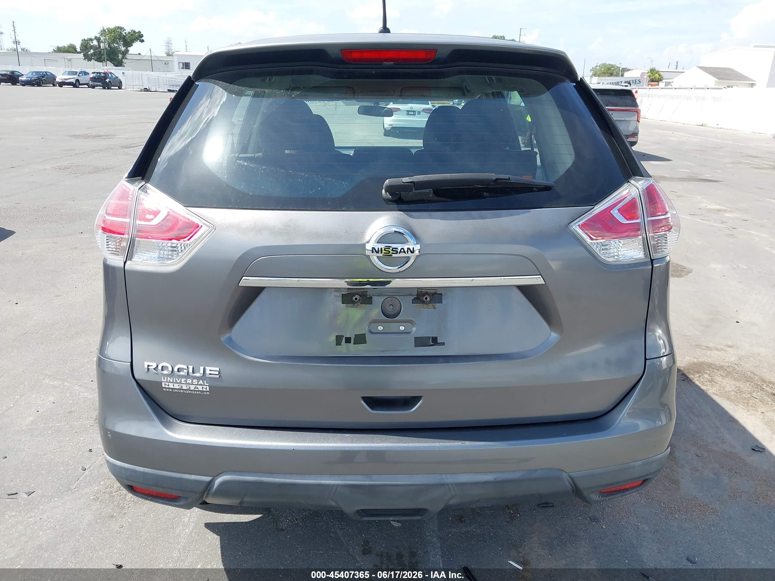 2015 Nissan Rogue S Gray vin: KNMAT2MT8FP505778