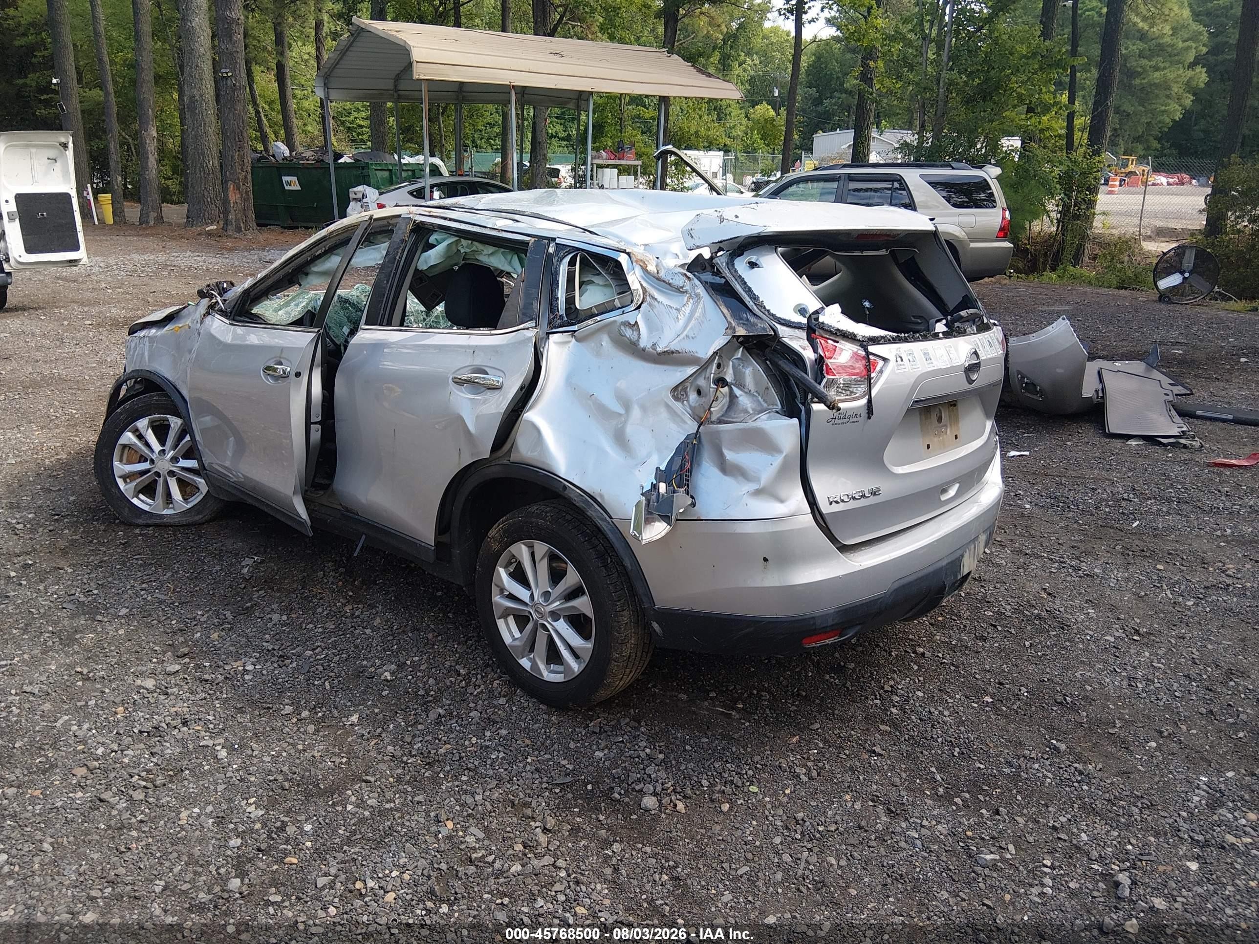 2015 Nissan Rogue Sv Серебряный vin: KNMAT2MT8FP535394