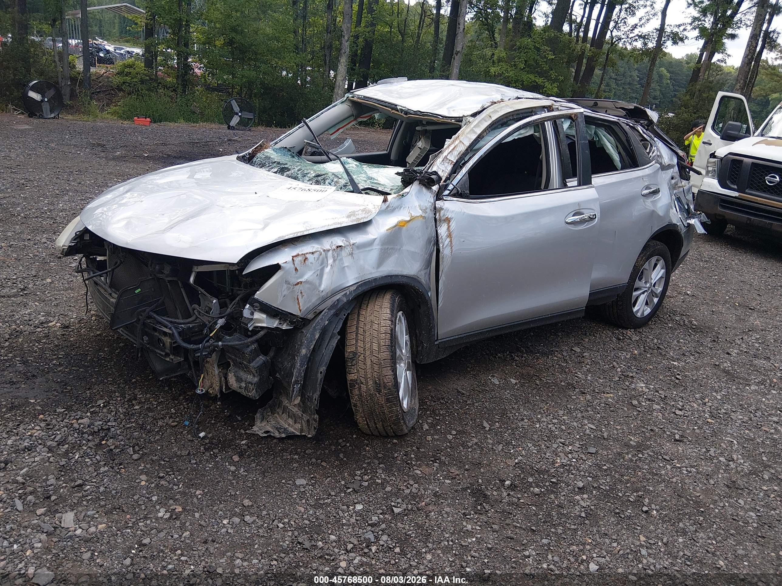 2015 Nissan Rogue Sv Серебряный vin: KNMAT2MT8FP535394