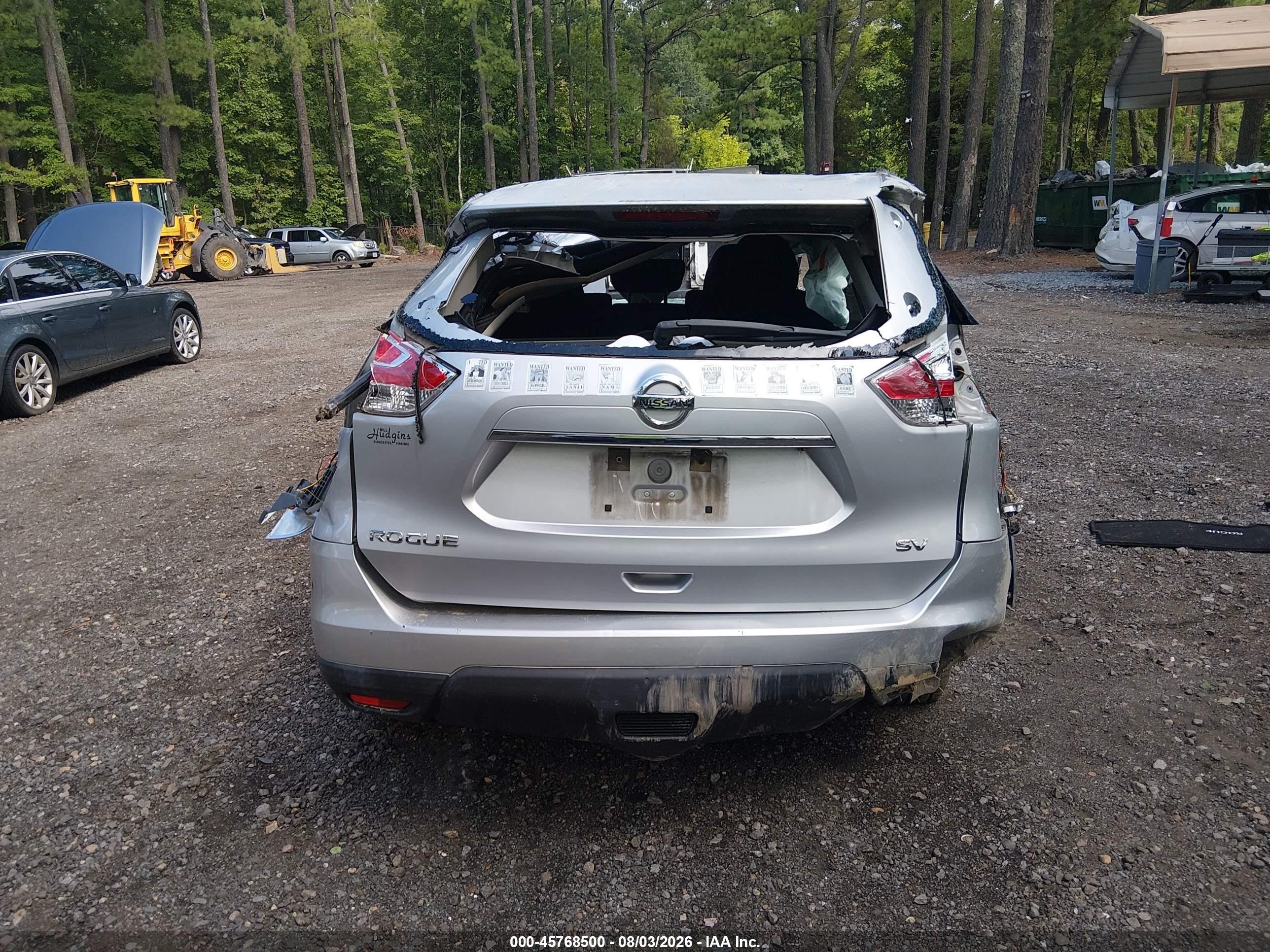 2015 Nissan Rogue Sv Серебряный vin: KNMAT2MT8FP535394