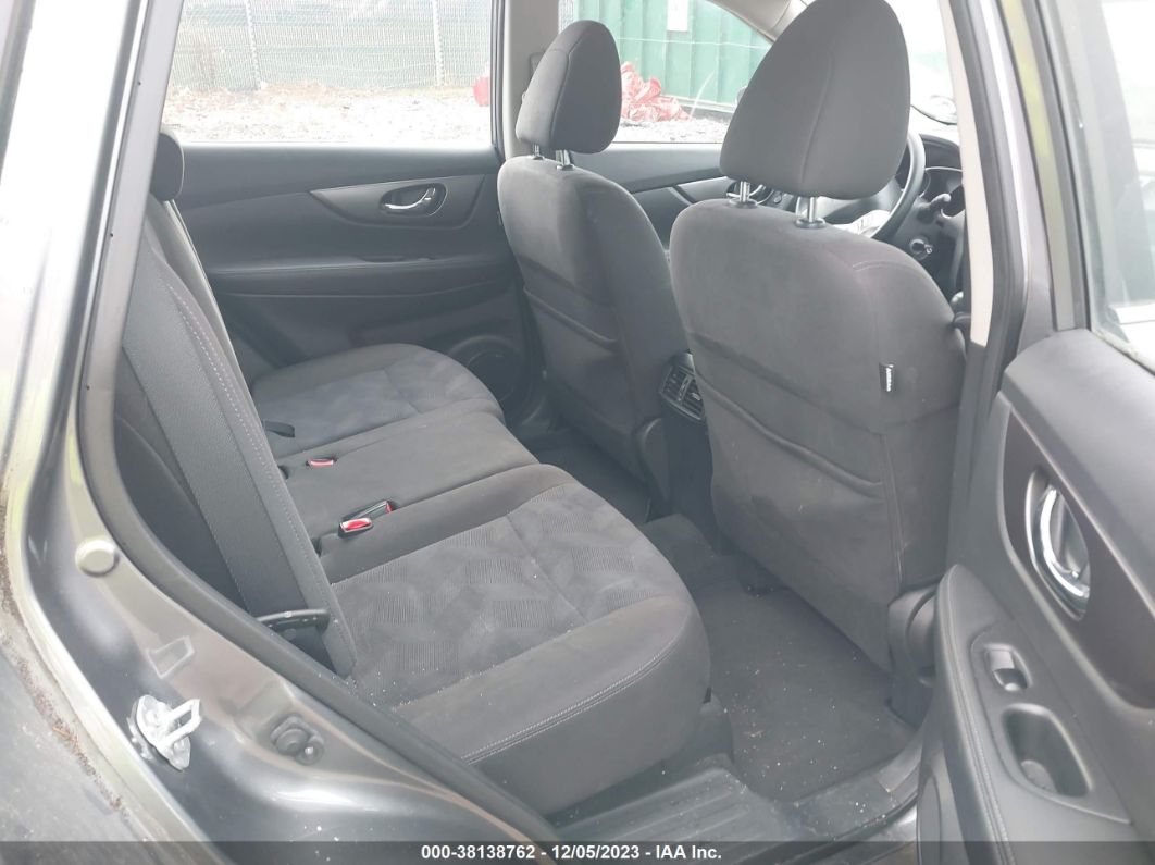 2015 Nissan Rogue S Серый vin: KNMAT2MT8FP565902