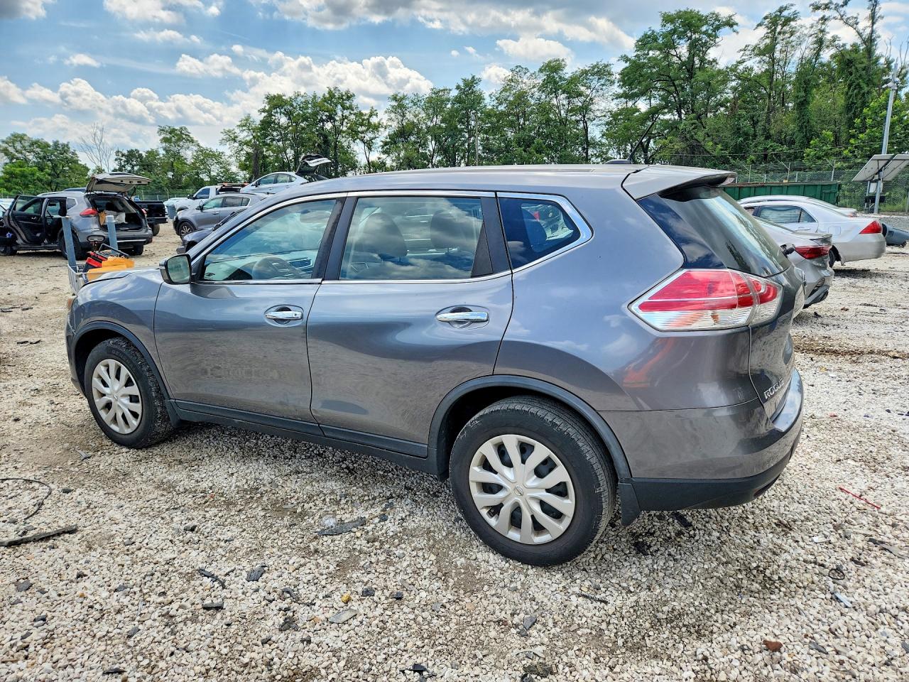 2015 Nissan Rogue S Gray vin: KNMAT2MT8FP565902