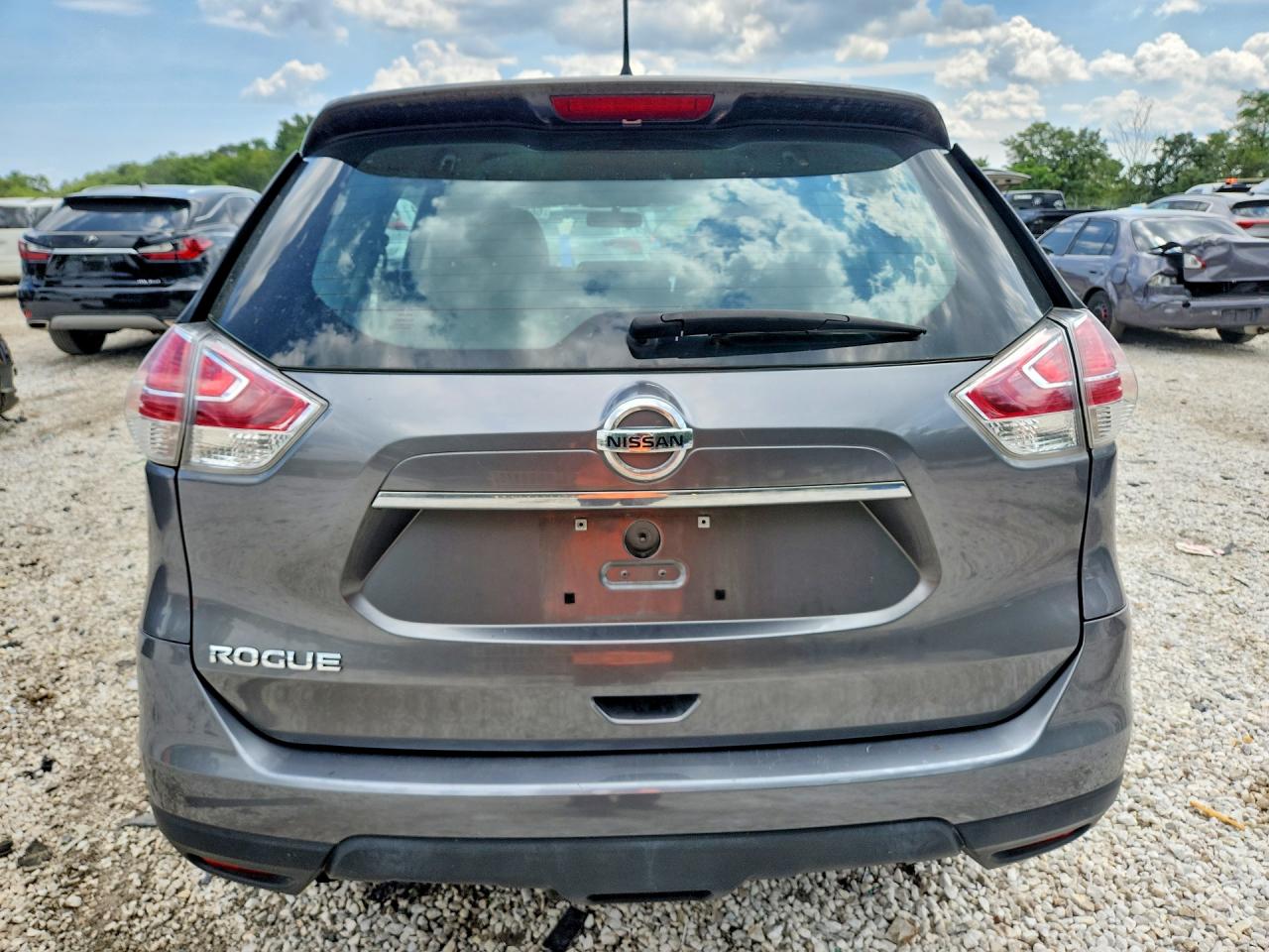 2015 Nissan Rogue S Gray vin: KNMAT2MT8FP565902