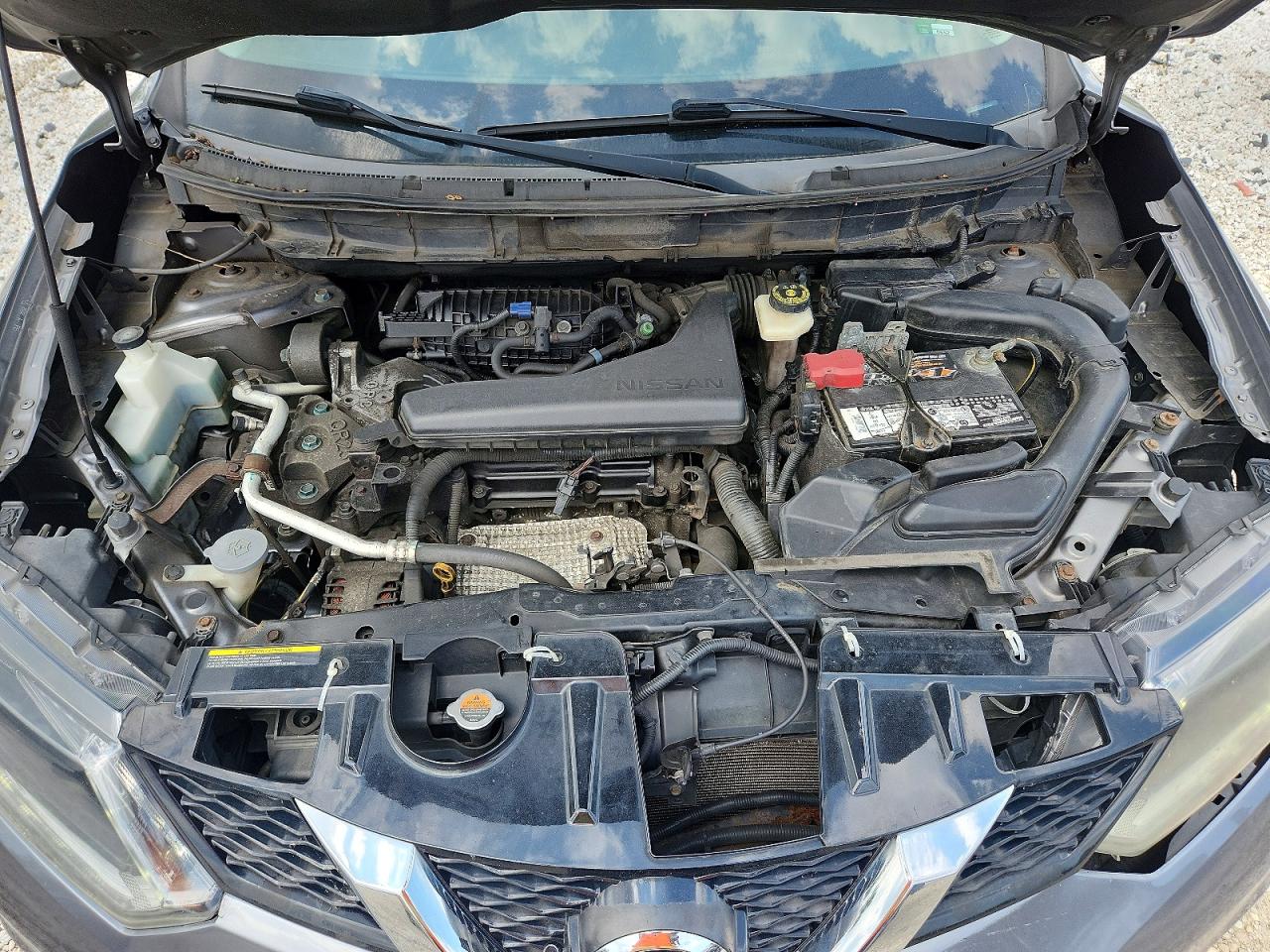 2015 Nissan Rogue S Gray vin: KNMAT2MT8FP565902