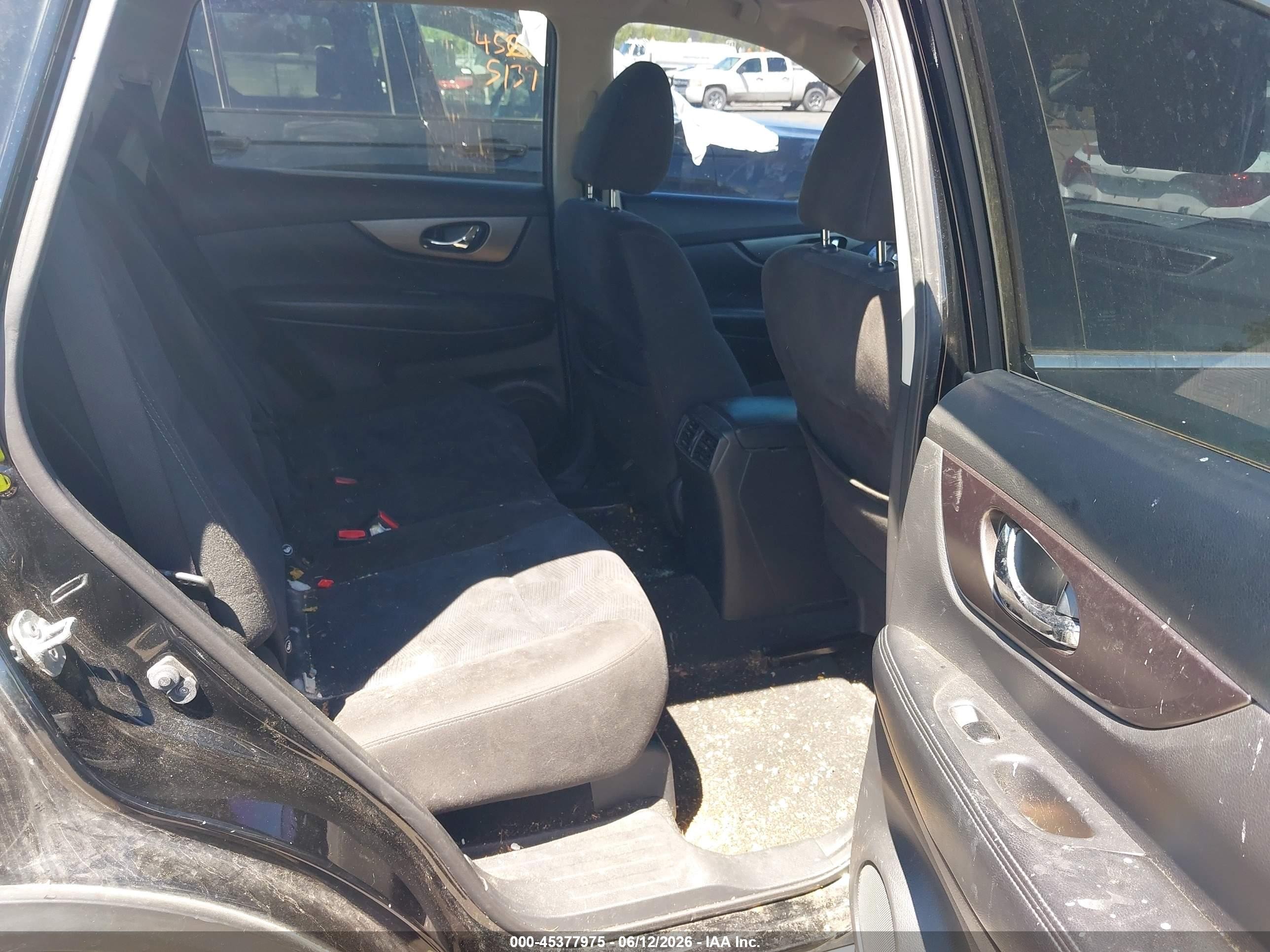 2015 Nissan Rogue Sv Black vin: KNMAT2MT8FP582120
