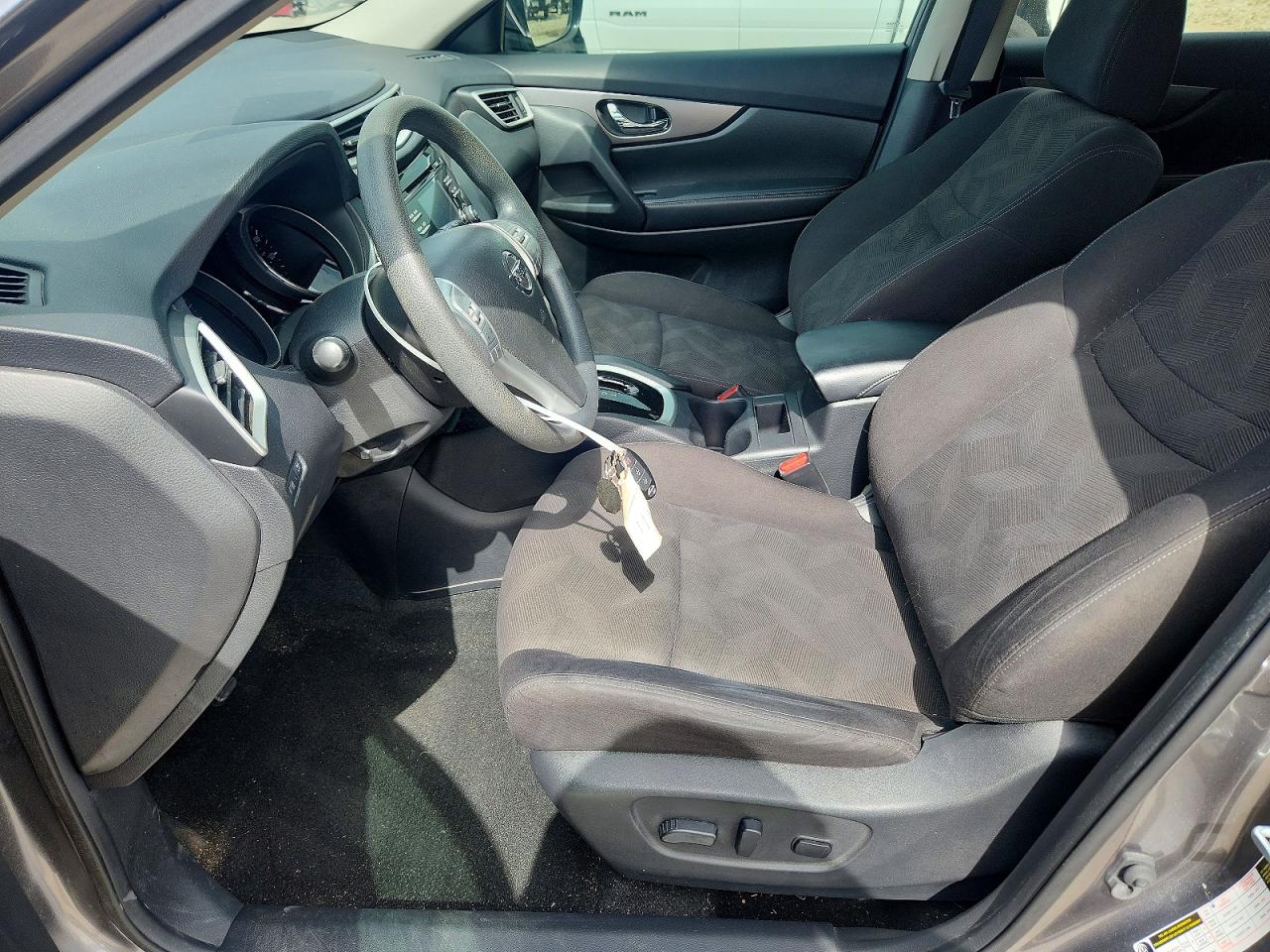 2016 Nissan Rogue Sv Серый vin: KNMAT2MT8GP627476