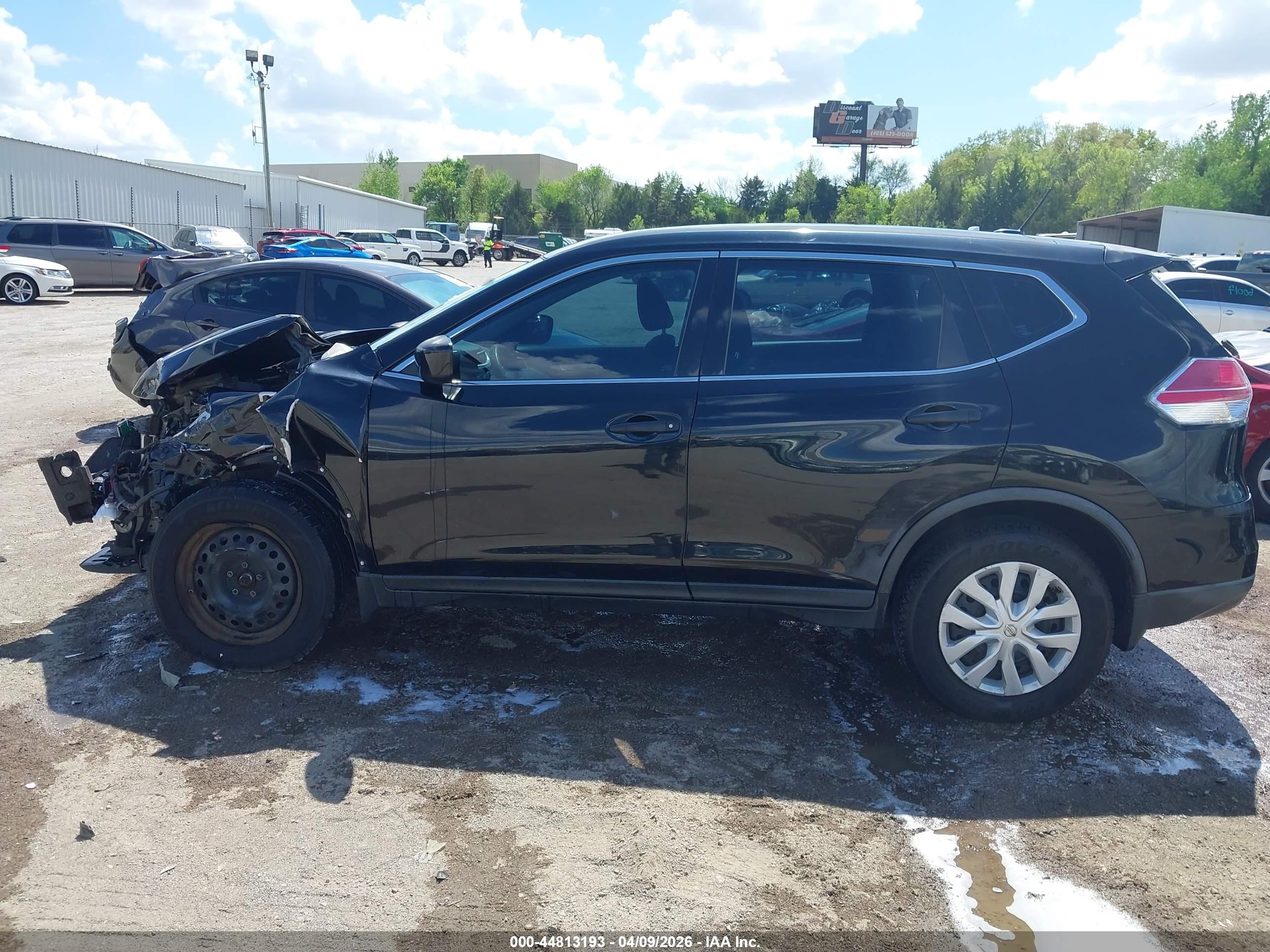 2016 Nissan Rogue S Black vin: KNMAT2MT8GP631494