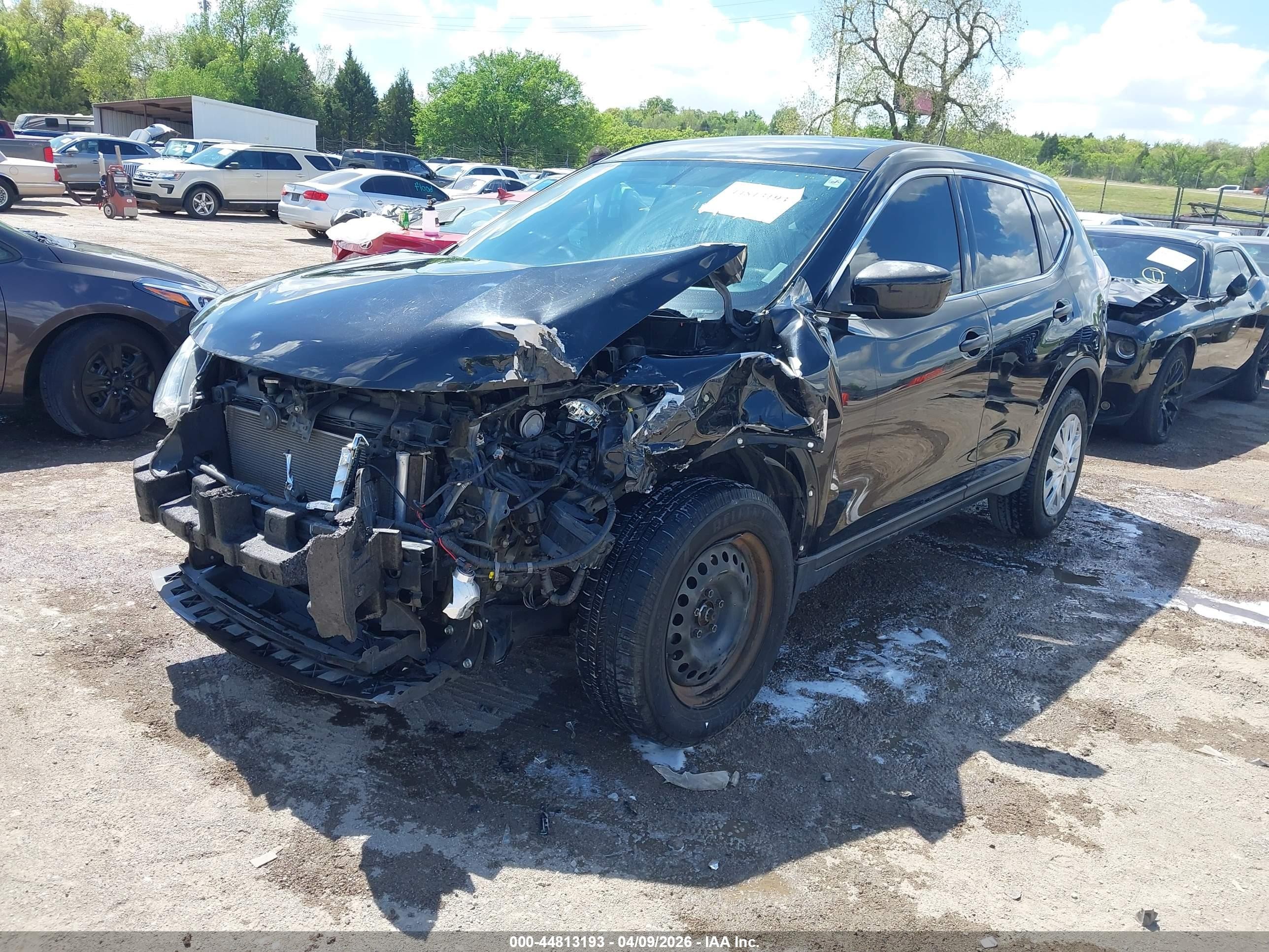 2016 Nissan Rogue S Black vin: KNMAT2MT8GP631494