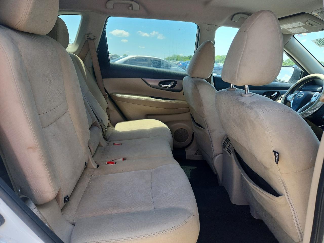 2016 Nissan Rogue S White vin: KNMAT2MT8GP708610