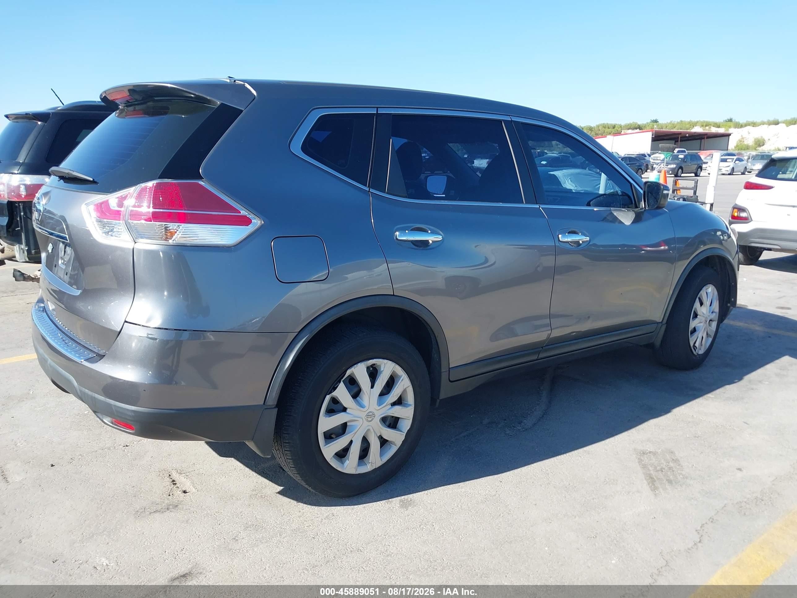 2015 Nissan Rogue S/sl/sv Gray vin: KNMAT2MT9FP509337