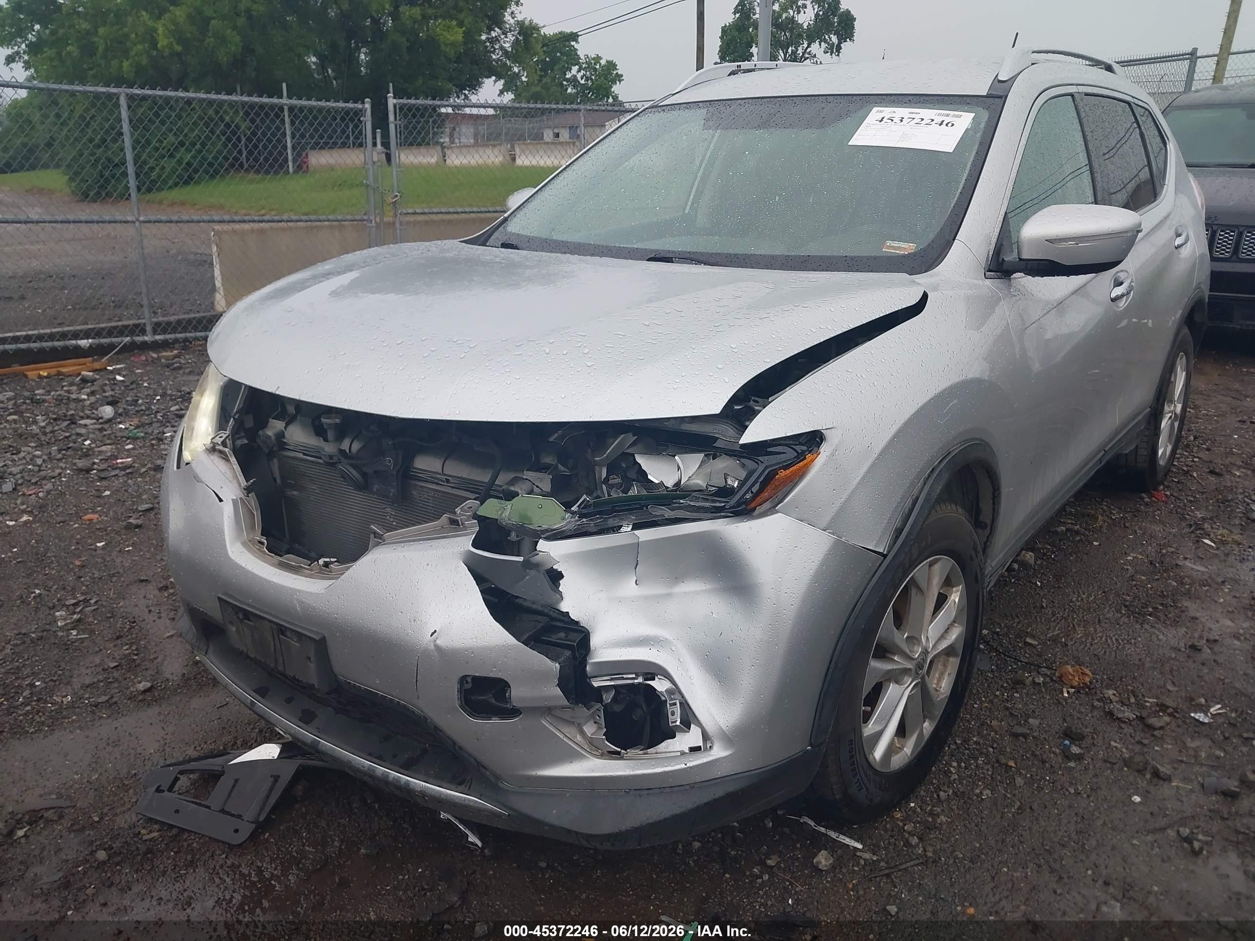 2015 Nissan Rogue Sv Silver vin: KNMAT2MT9FP511122