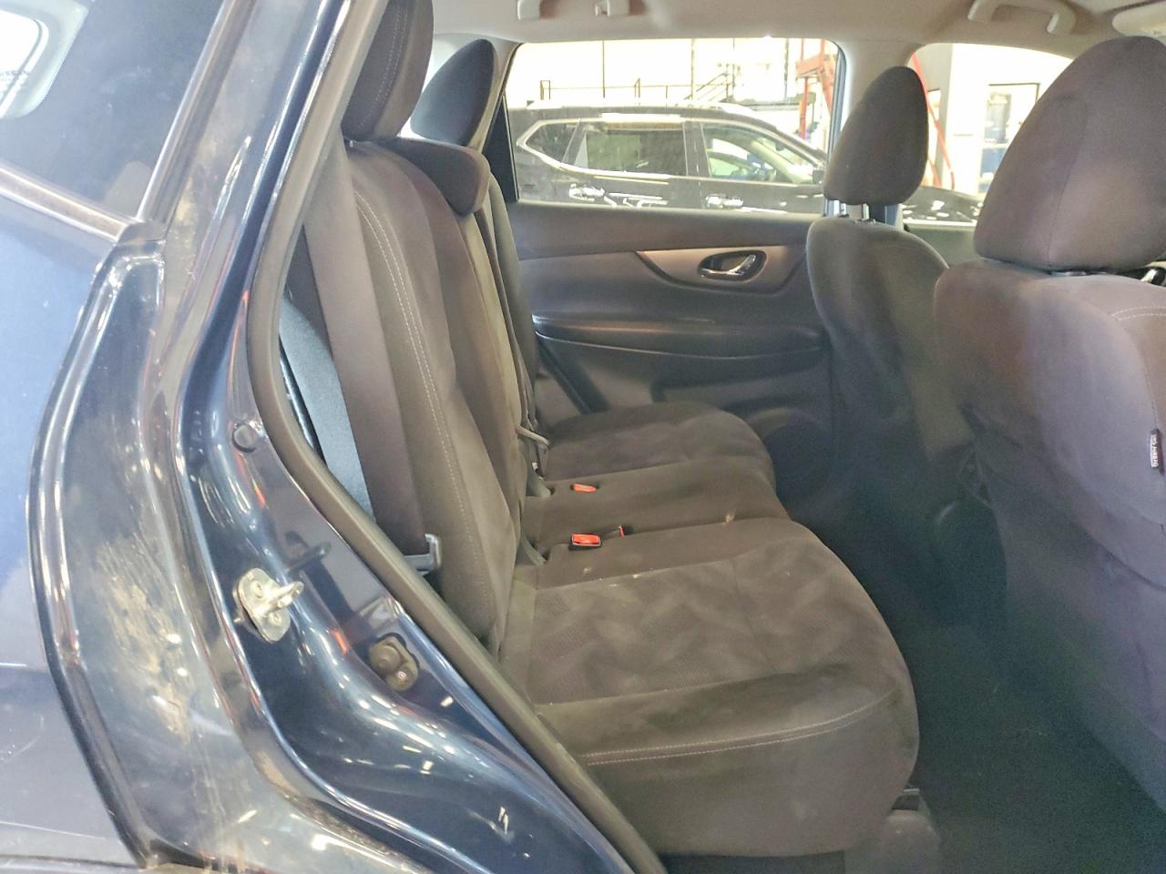 2015 Nissan Rogue S Blue vin: KNMAT2MT9FP513937