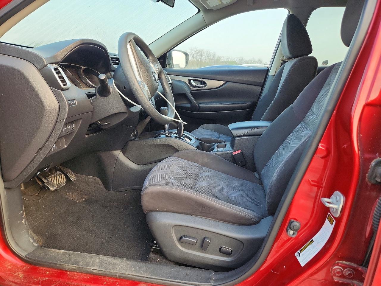 2015 Nissan Rogue Sv Maroon vin: KNMAT2MT9FP516241