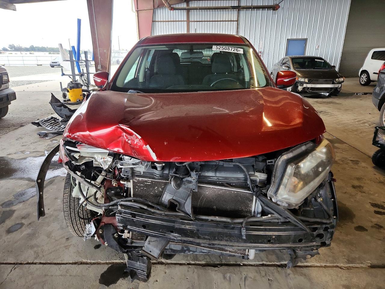 2015 Nissan Rogue S Red vin: KNMAT2MT9FP543276