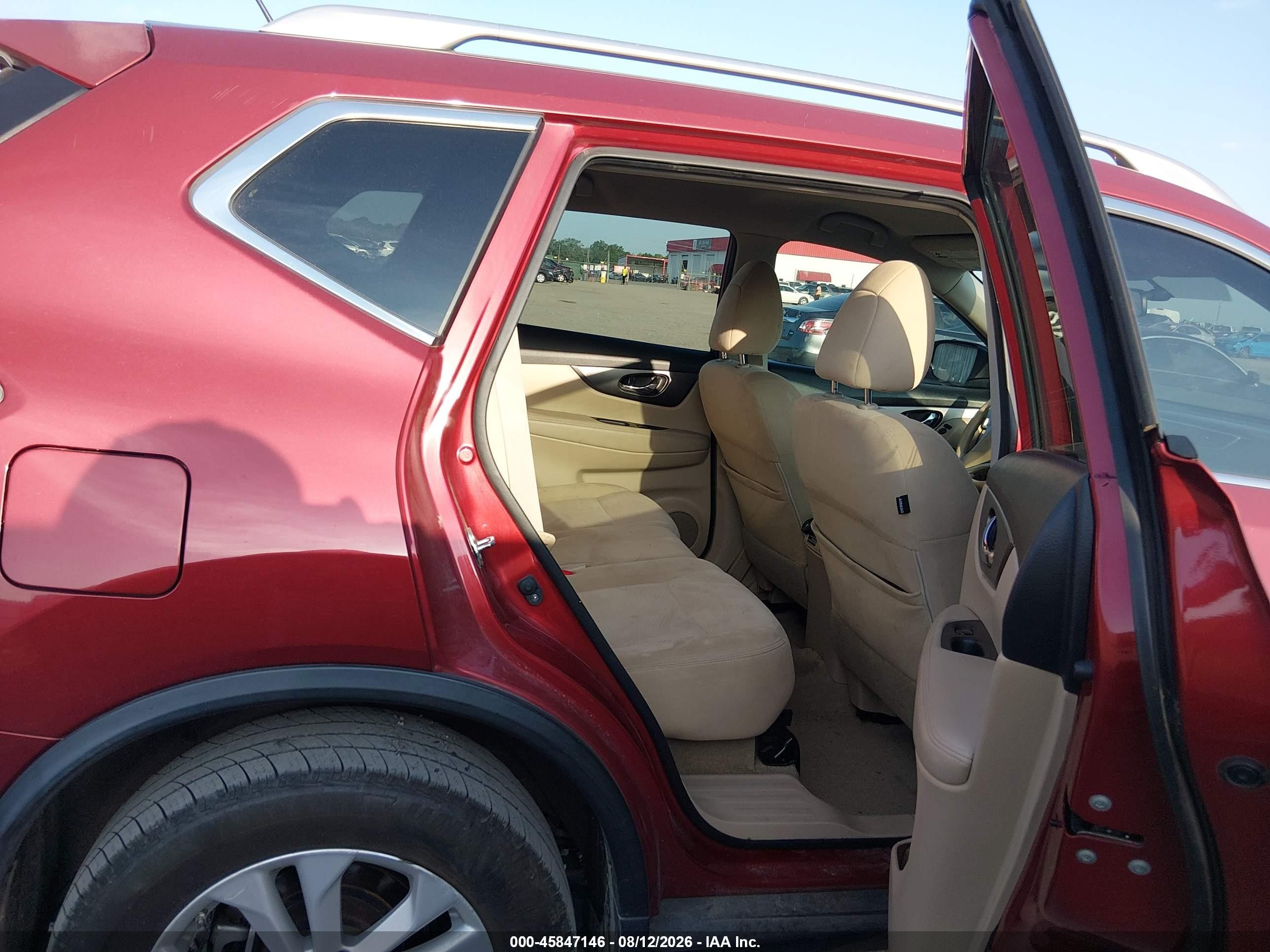 2015 Nissan Rogue Sv Maroon vin: KNMAT2MT9FP562541