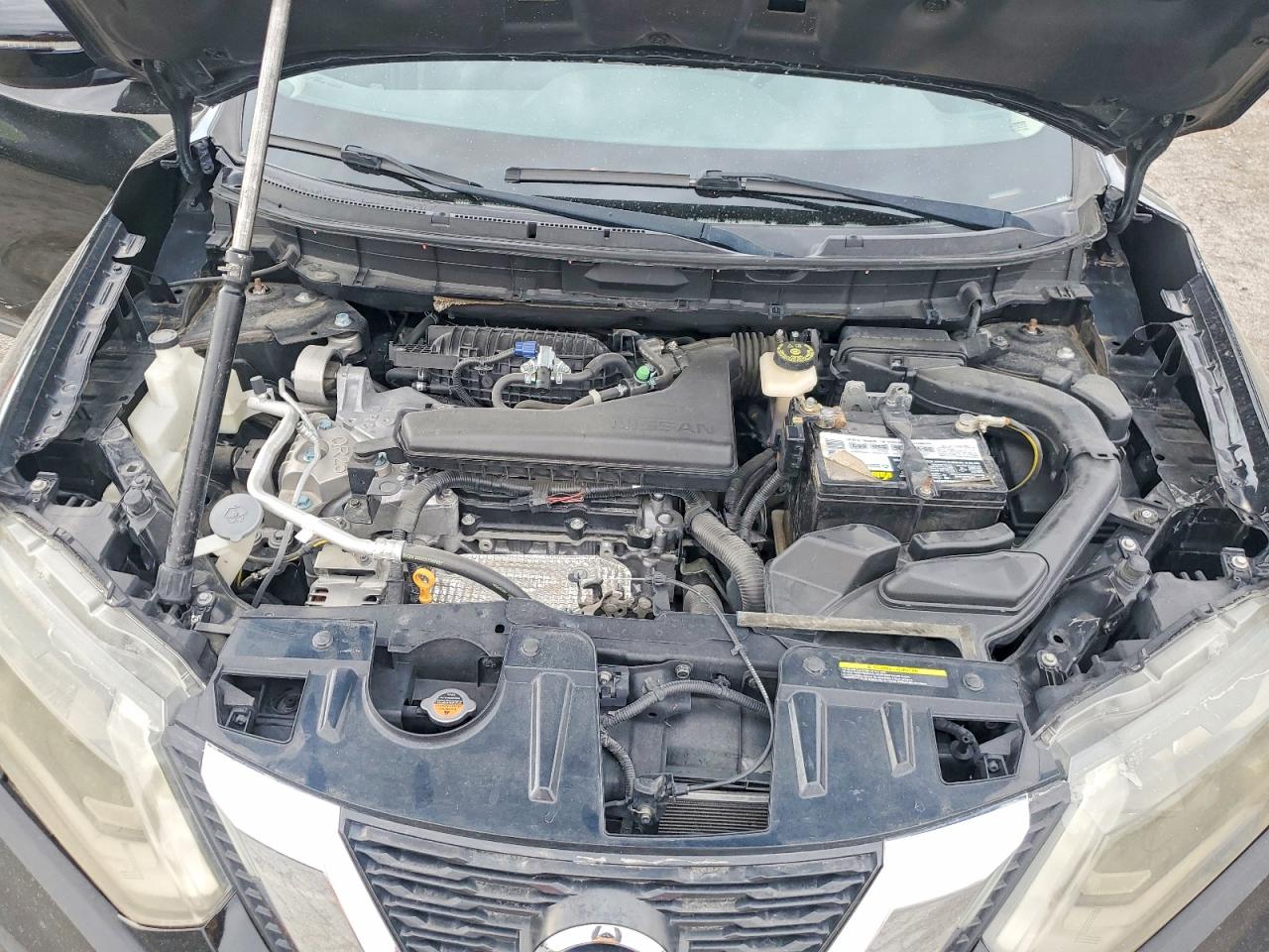 2015 Nissan Rogue S Черный vin: KNMAT2MT9FP587732
