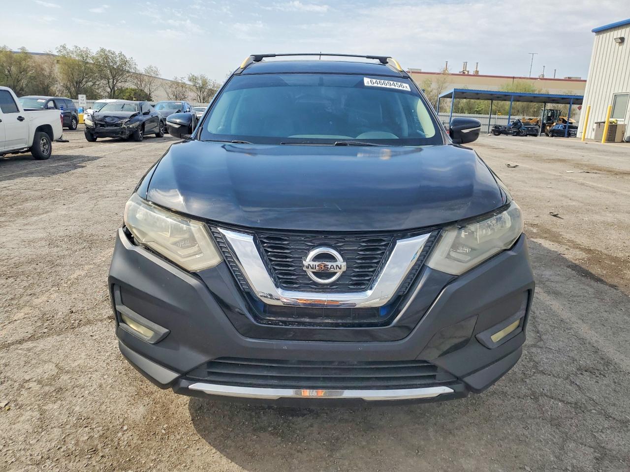 2015 Nissan Rogue S Черный vin: KNMAT2MT9FP587732