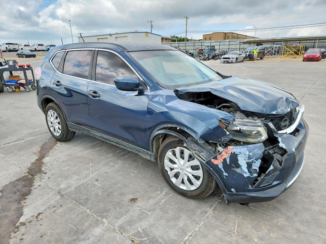 2016 Nissan Rogue S Blue vin: KNMAT2MT9GP595637