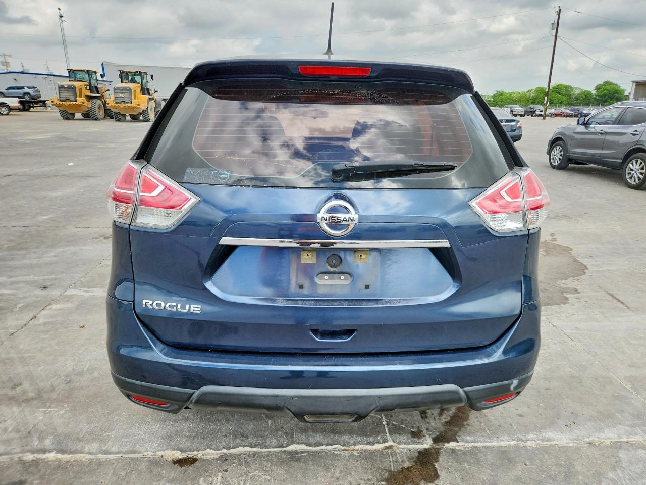 2016 Nissan Rogue S Blue vin: KNMAT2MT9GP595637