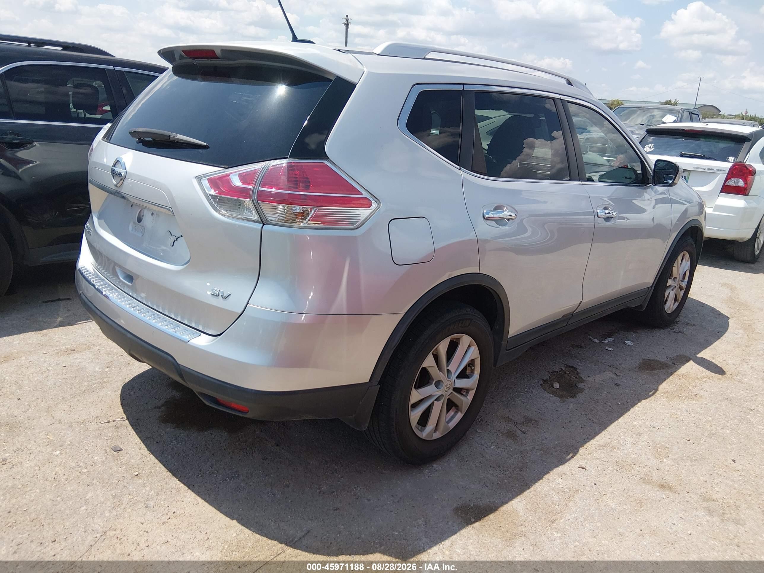 2016 Nissan Rogue Sv Silver vin: KNMAT2MT9GP607186