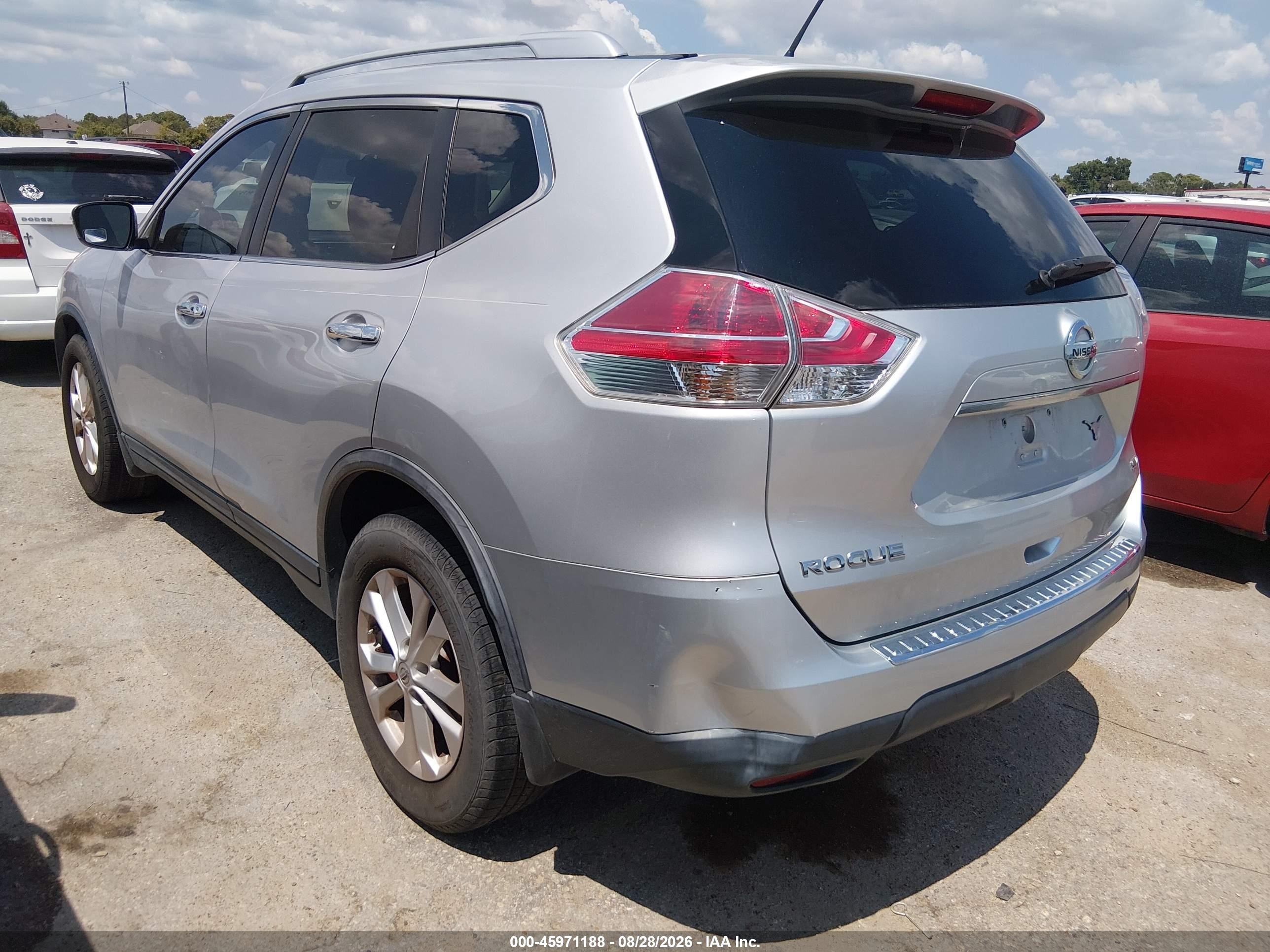 2016 Nissan Rogue Sv Silver vin: KNMAT2MT9GP607186