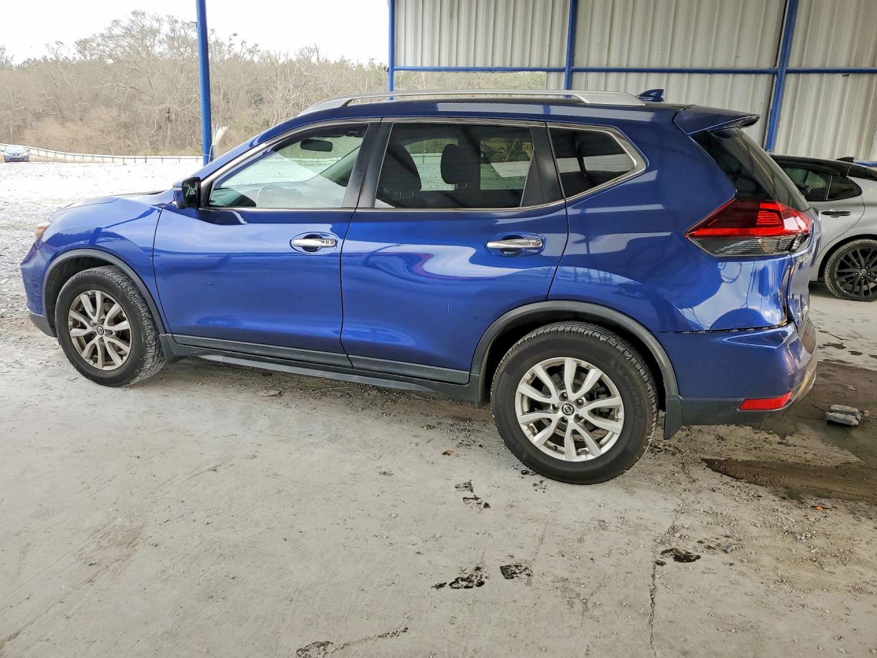 2018 Nissan Rogue S Blue vin: KNMAT2MT9JP605624