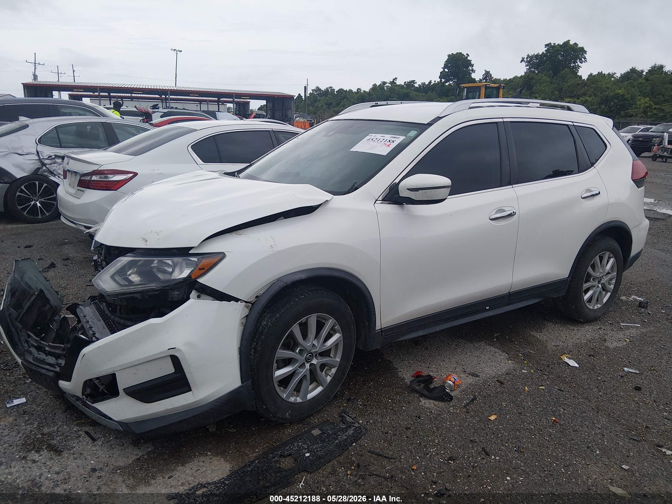 2019 Nissan Rogue Sv White vin: KNMAT2MT9KP518792