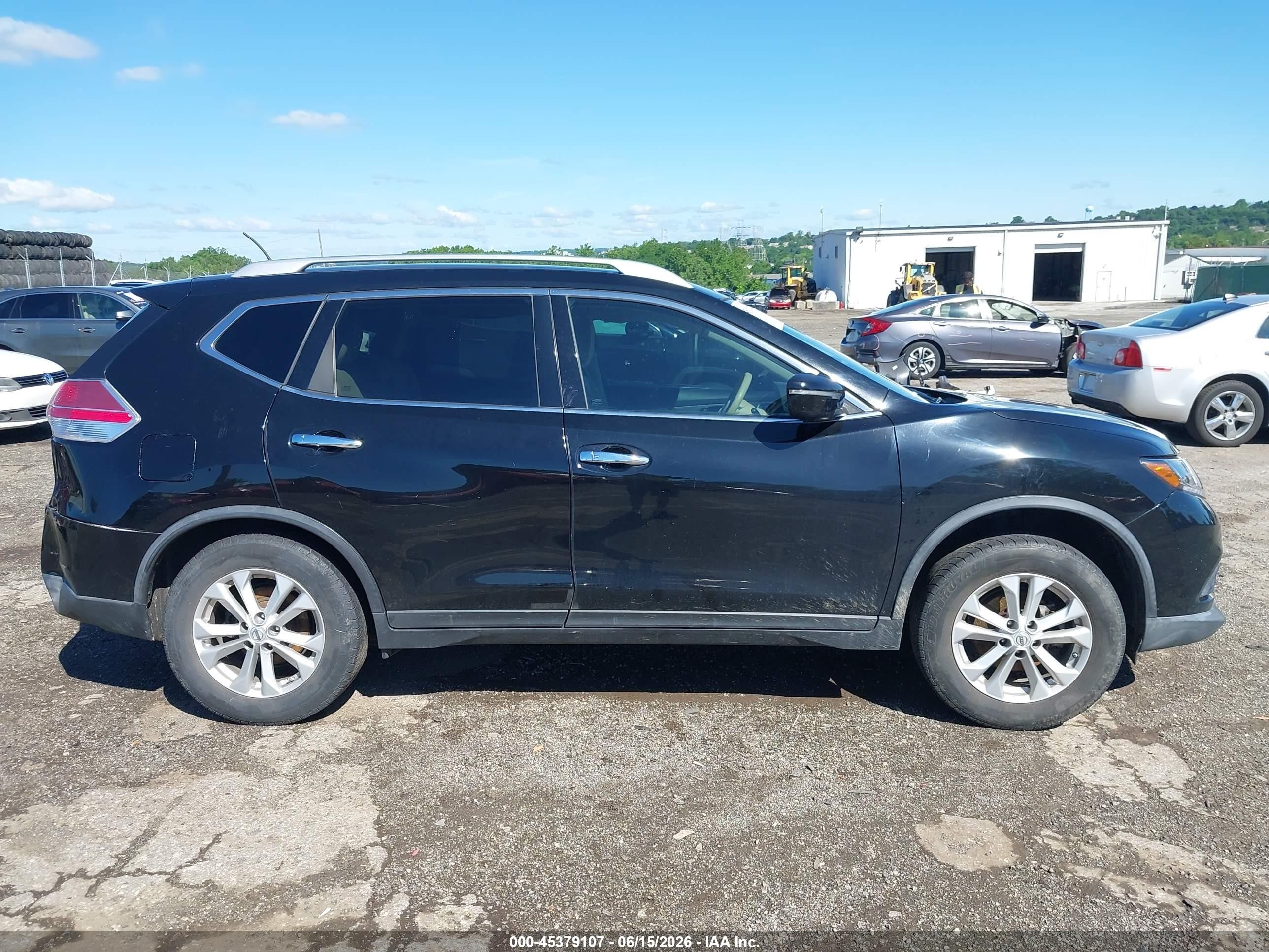 2015 Nissan Rogue Sv Черный vin: KNMAT2MTXFP500727