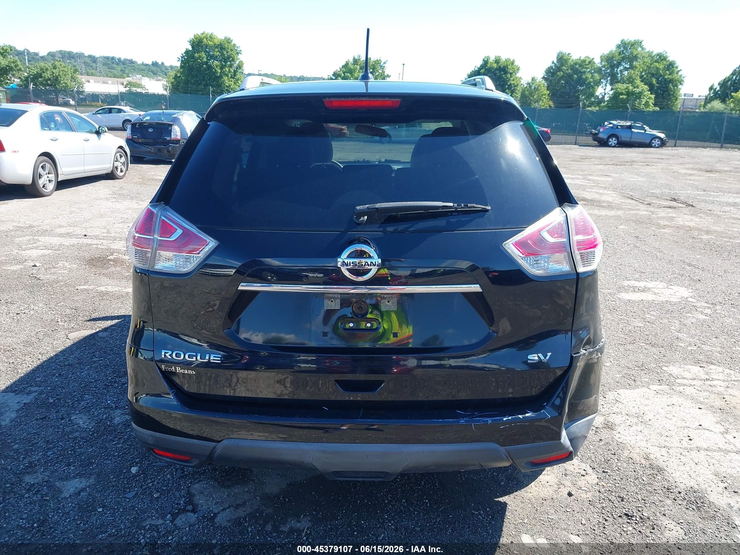 2015 Nissan Rogue Sv Черный vin: KNMAT2MTXFP500727