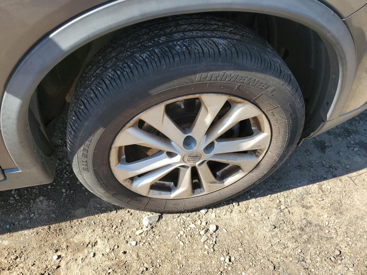 2015 Nissan Rogue Sv Серый vin: KNMAT2MTXFP507032 Damage: Right Front Wheel, Curb Rash, > 12 Inches