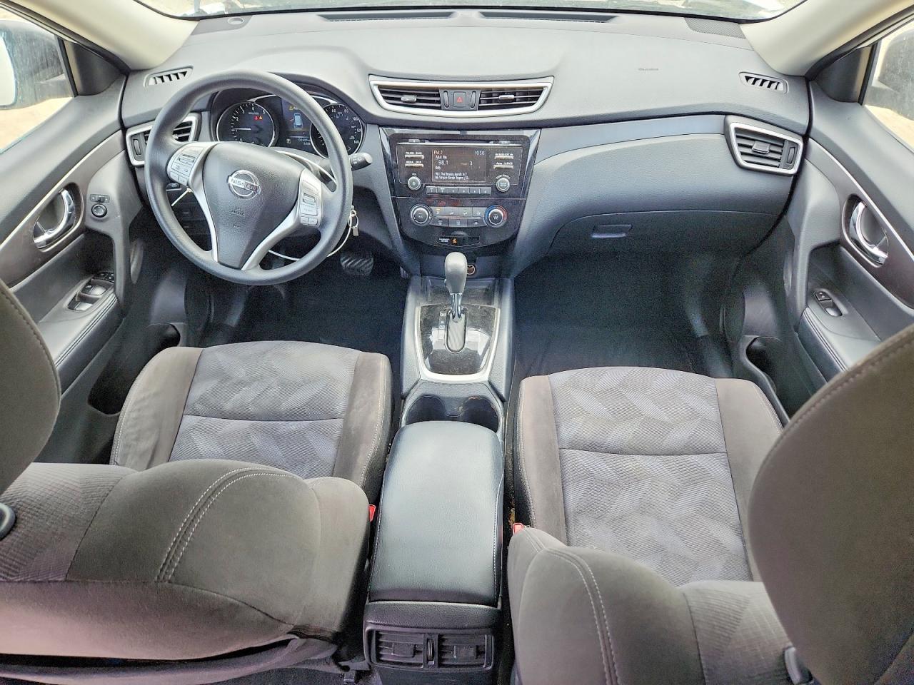 2015 Nissan Rogue S White vin: KNMAT2MTXFP566646