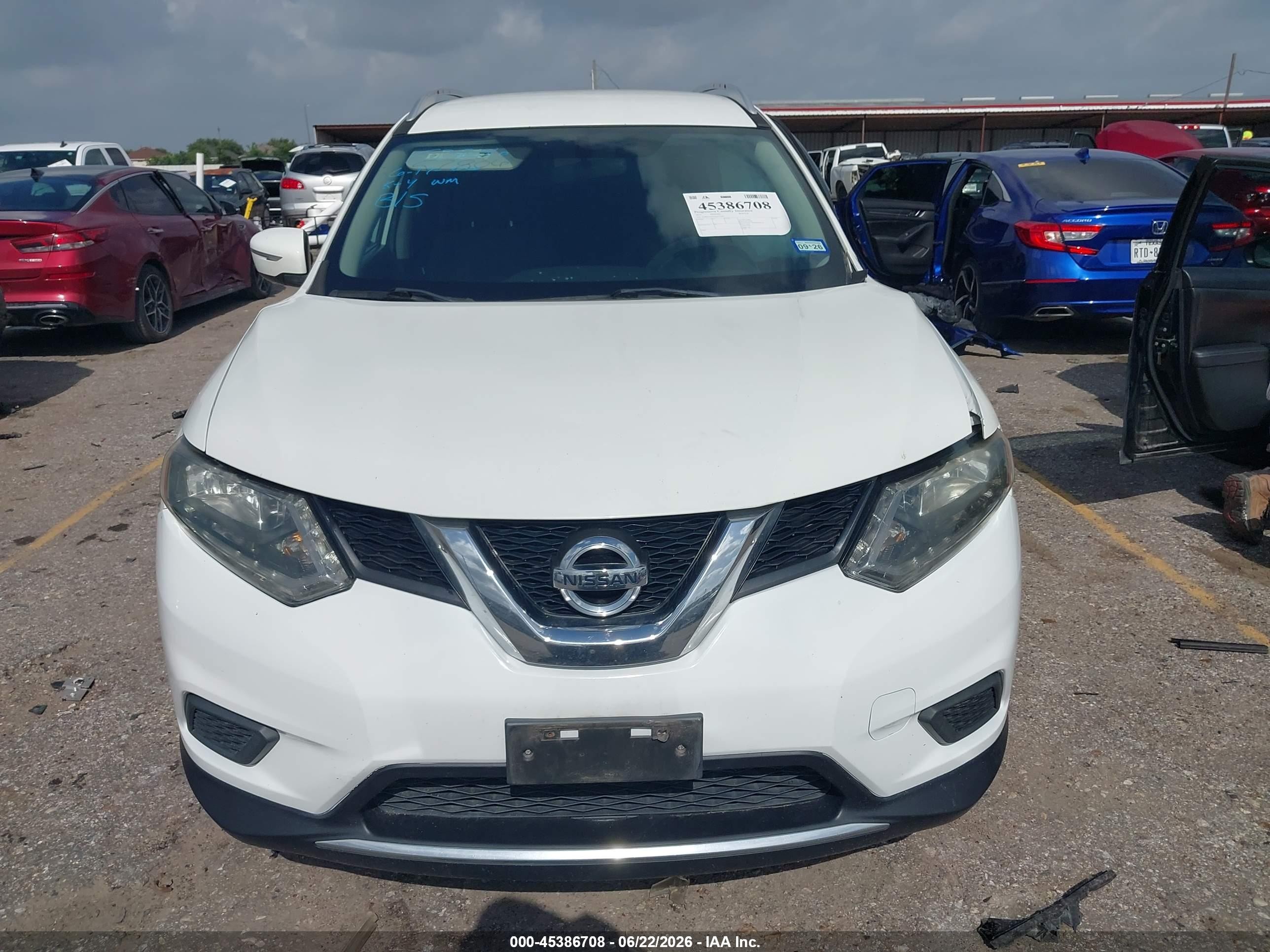 2015 Nissan Rogue Sv White vin: KNMAT2MTXFP572902