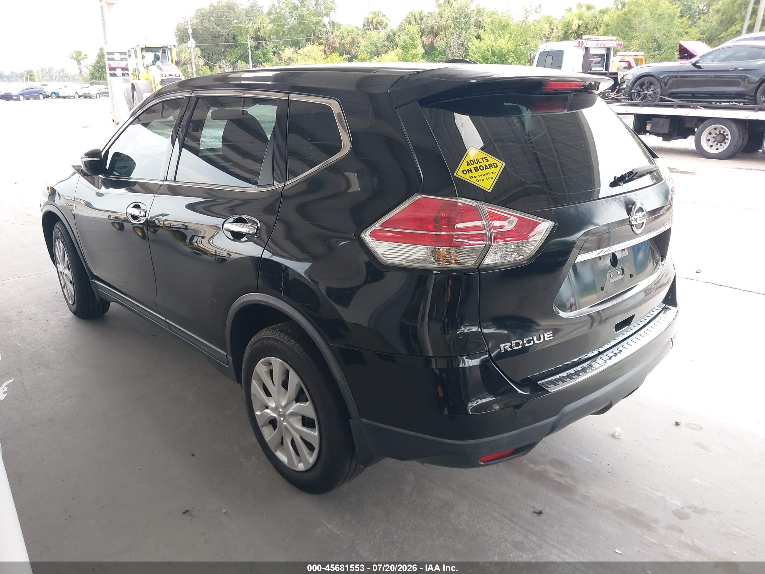 2015 Nissan Rogue S Black vin: KNMAT2MTXFP592244
