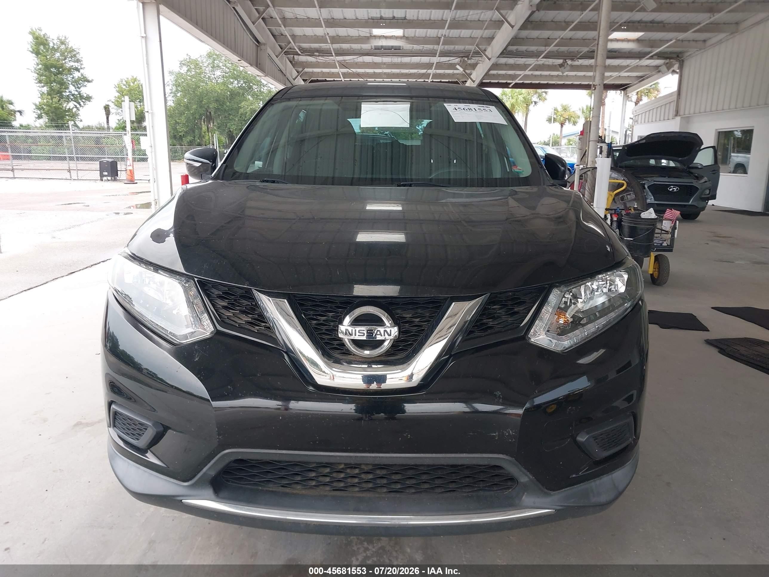 2015 Nissan Rogue S Black vin: KNMAT2MTXFP592244