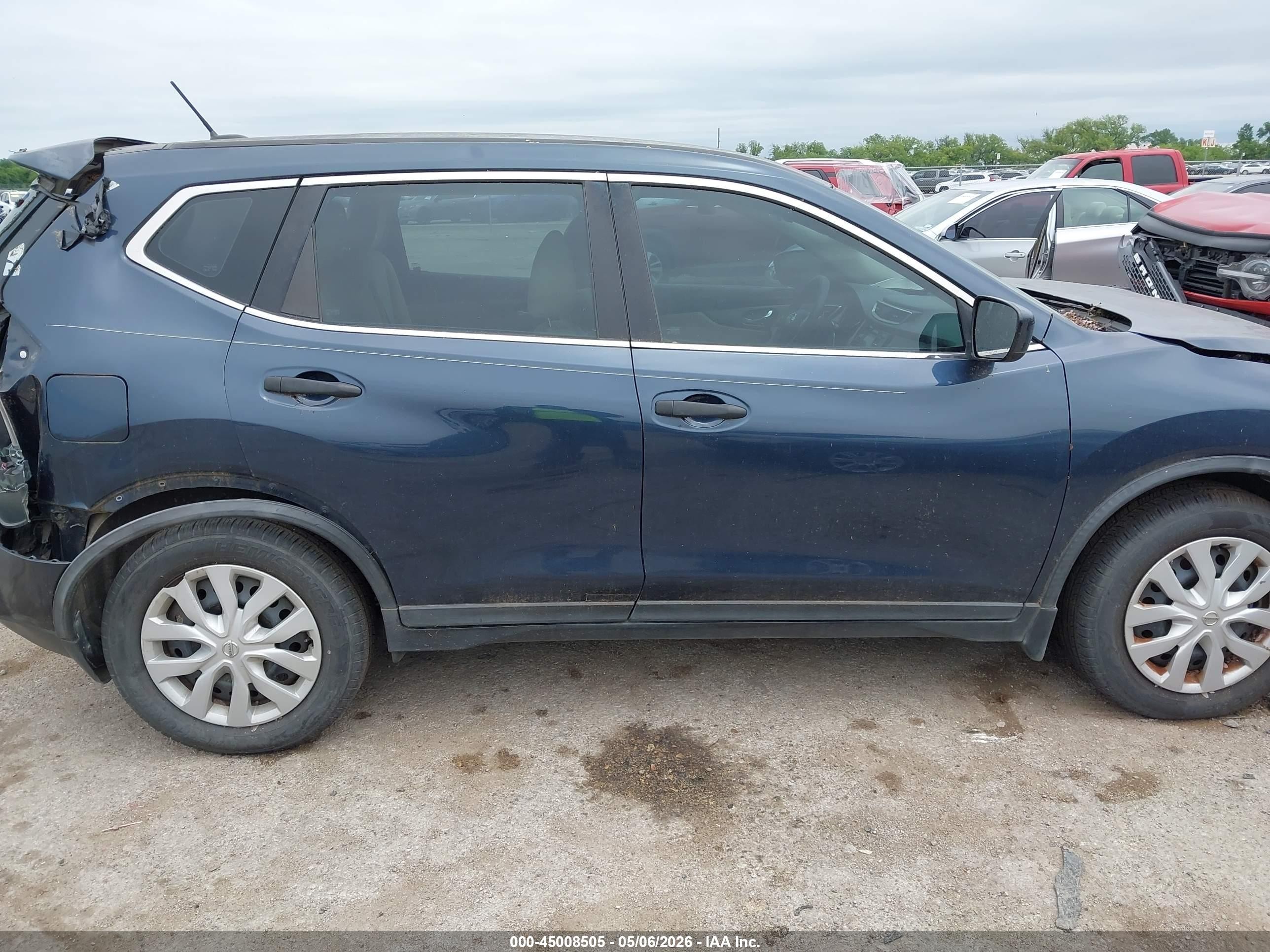 2016 Nissan Rogue S Синий vin: KNMAT2MTXGP647857