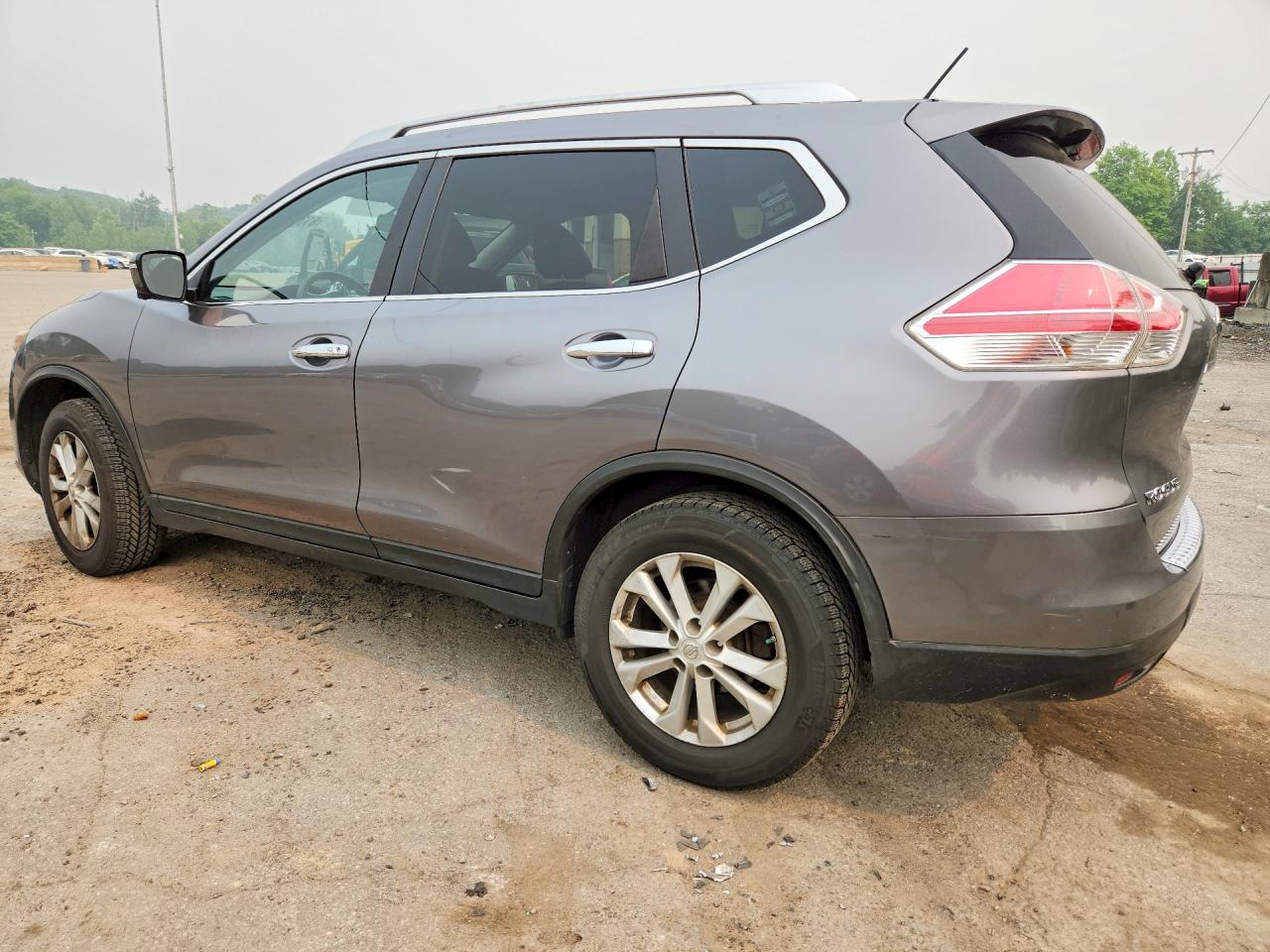 2015 Nissan Rogue Sv Серый vin: KNMAT2MV0FP506277