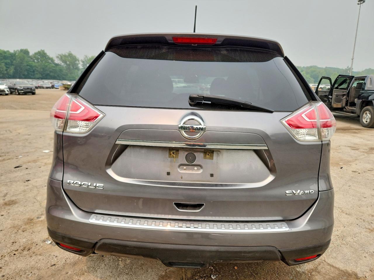 2015 Nissan Rogue Sv Серый vin: KNMAT2MV0FP506277