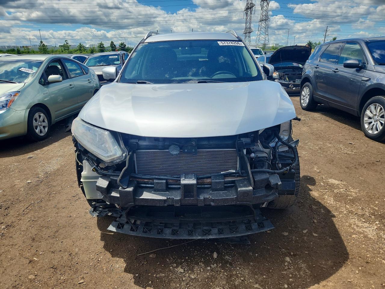 2015 Nissan Rogue Sv Silver vin: KNMAT2MV0FP515920